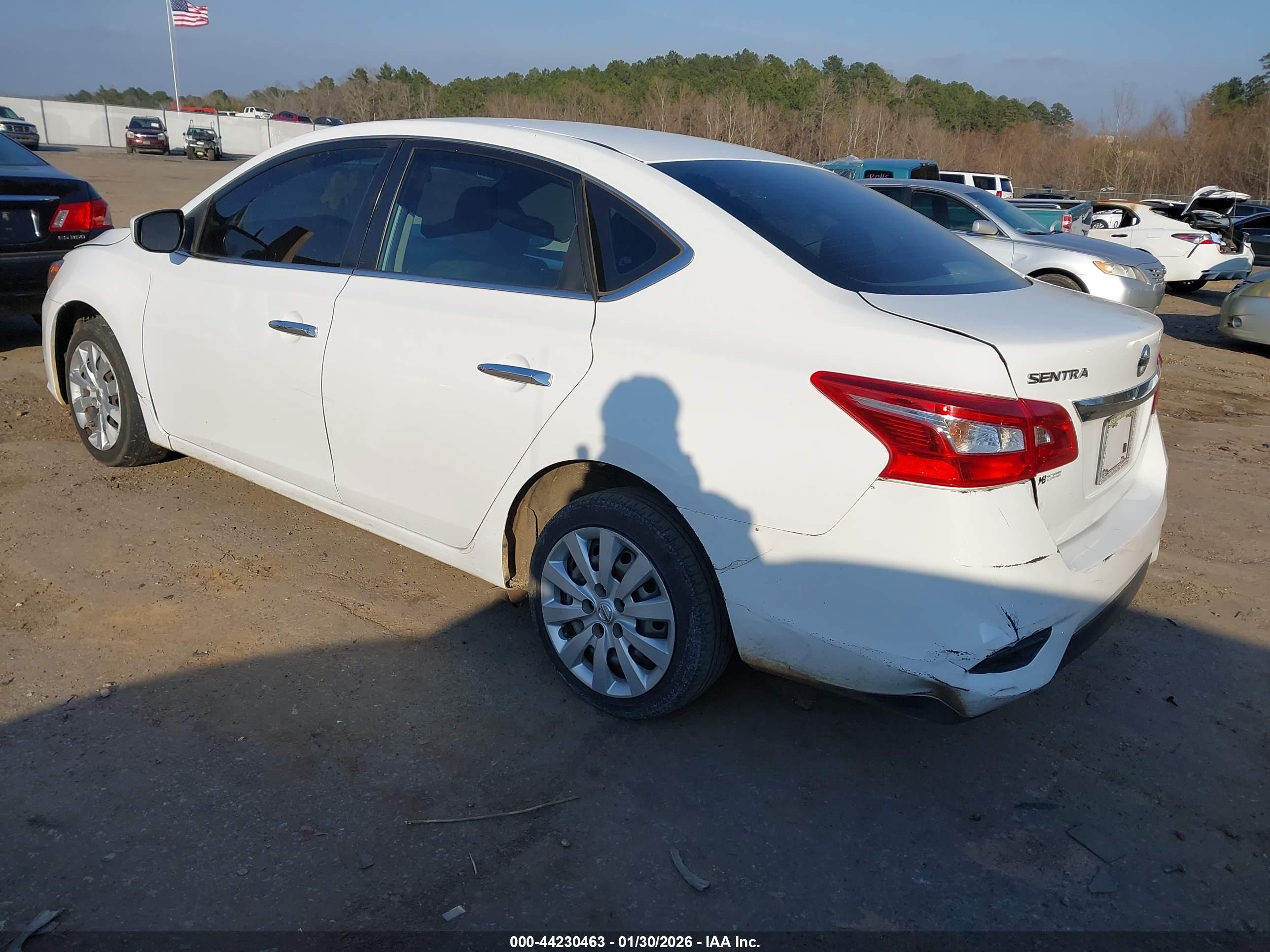 NISSAN SENTRA image 3