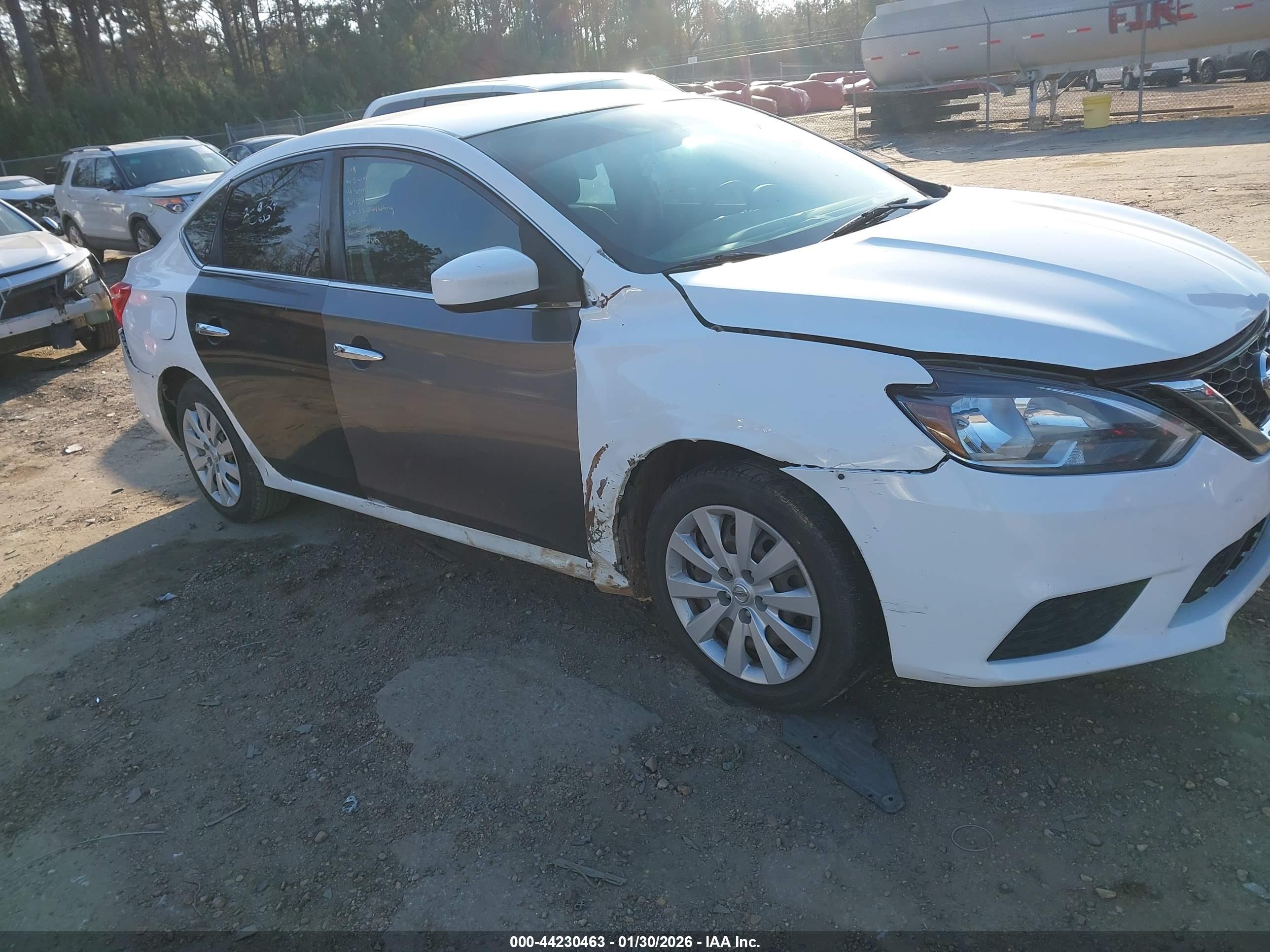 NISSAN SENTRA image 6