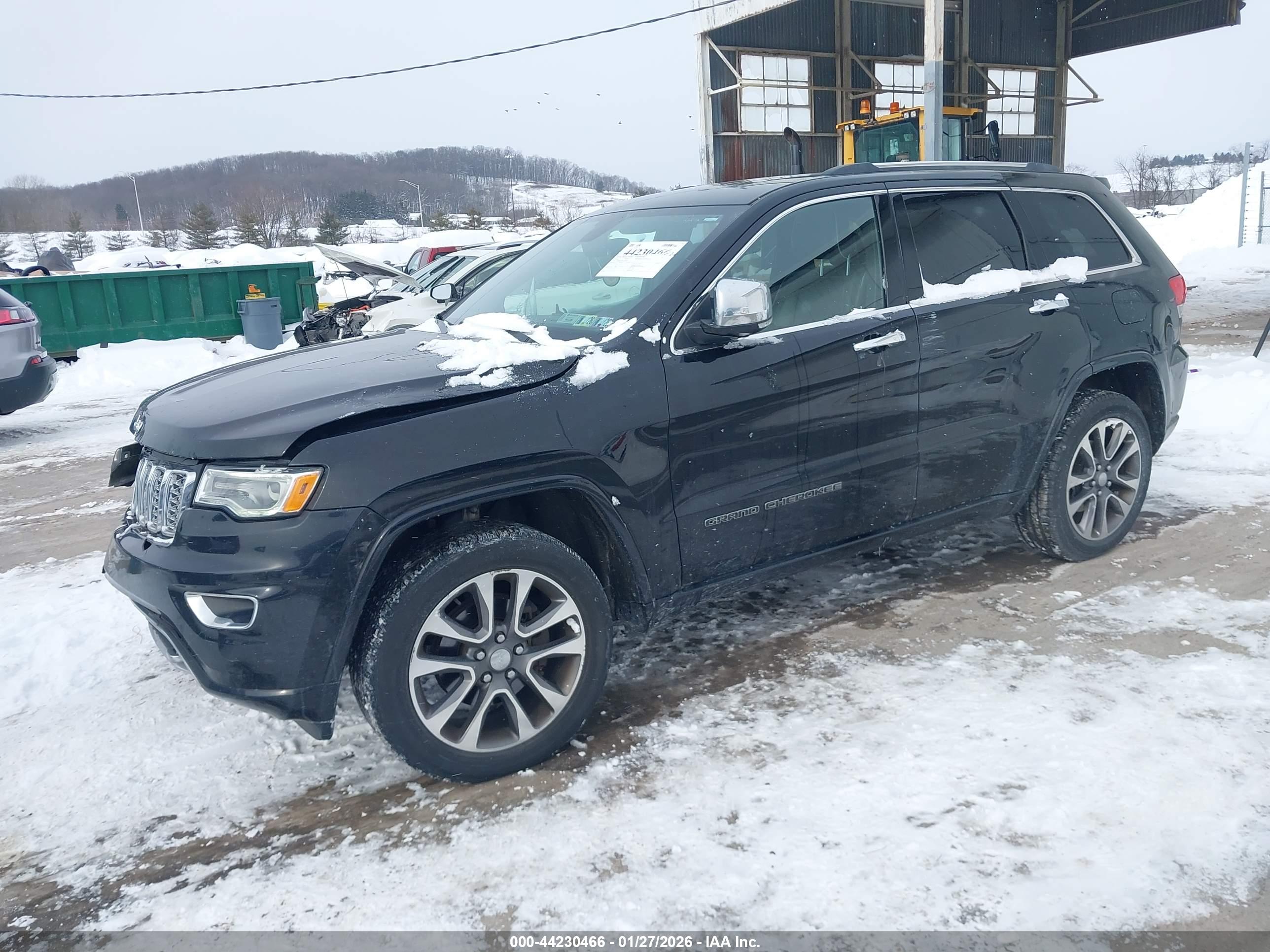 JEEP GRAND image 2