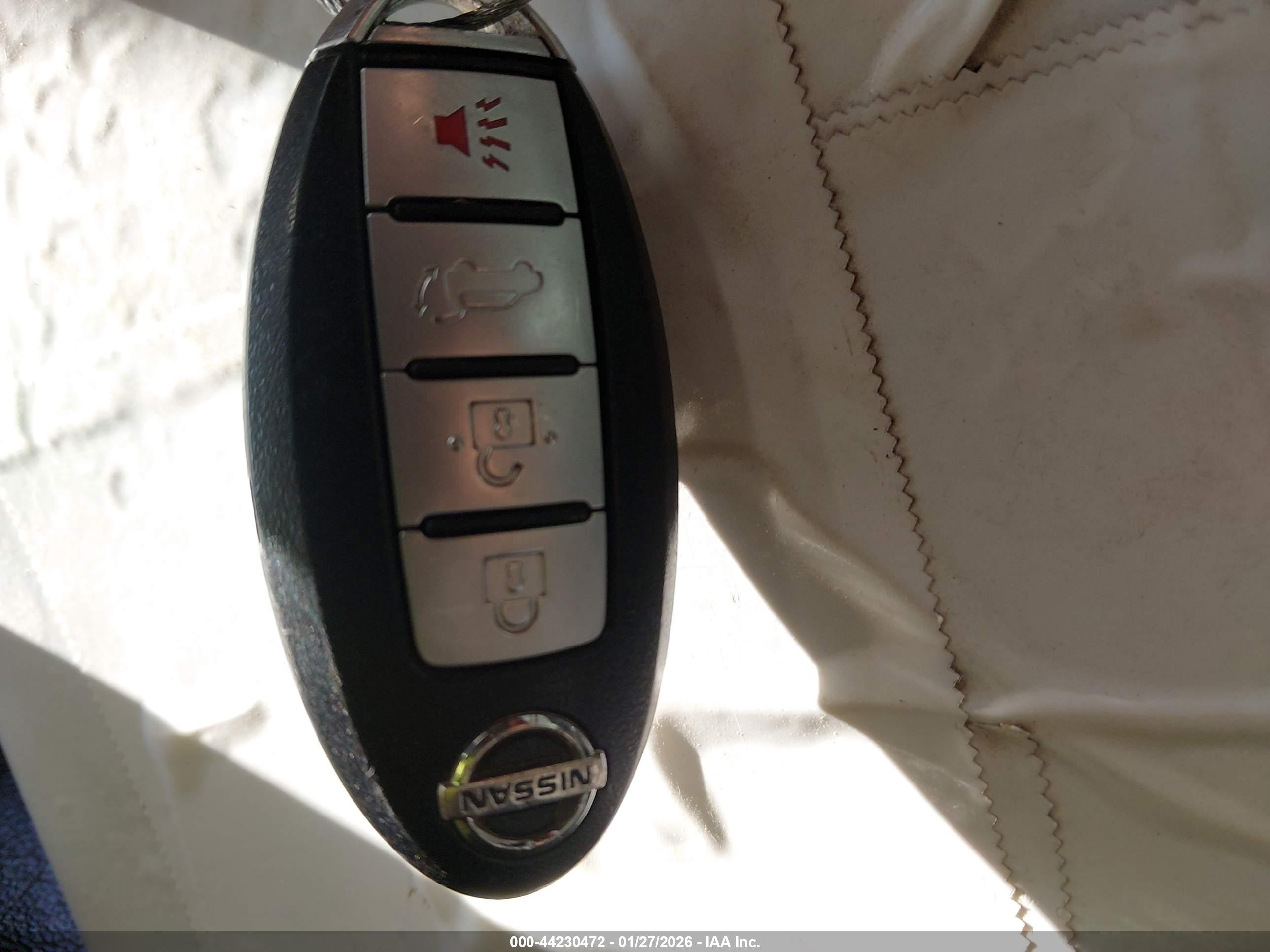 NISSAN MURANO image 11