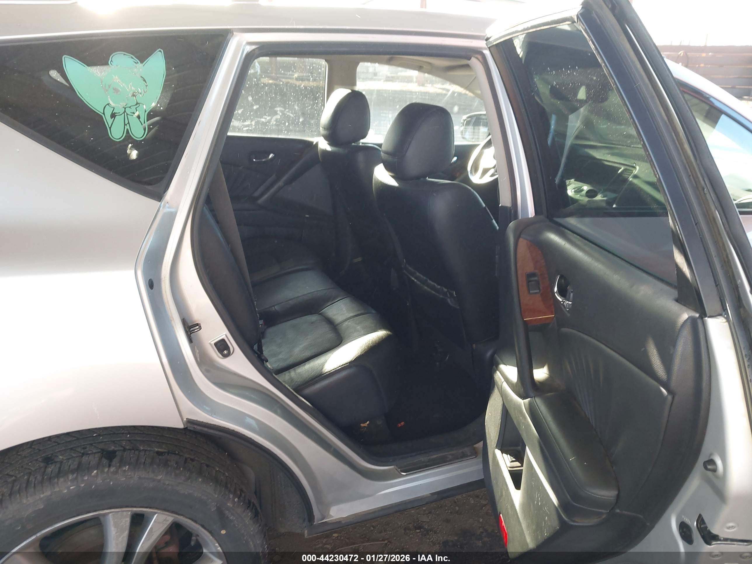 NISSAN MURANO image 8