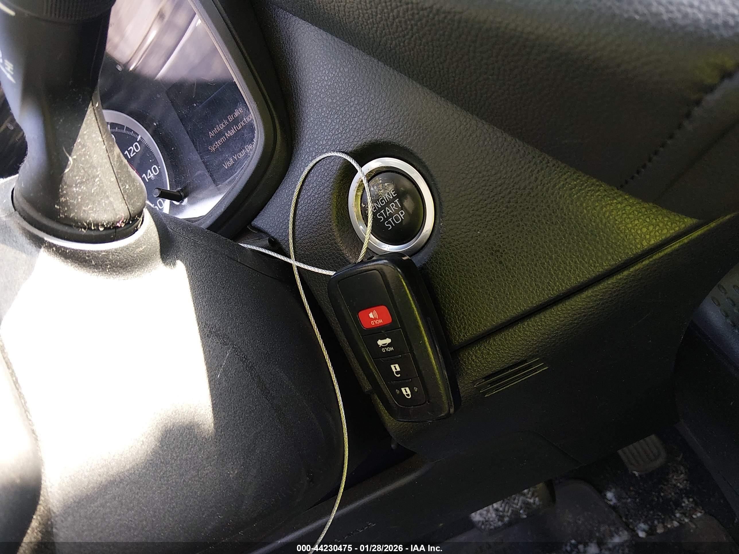 TOYOTA COROLLA image 11