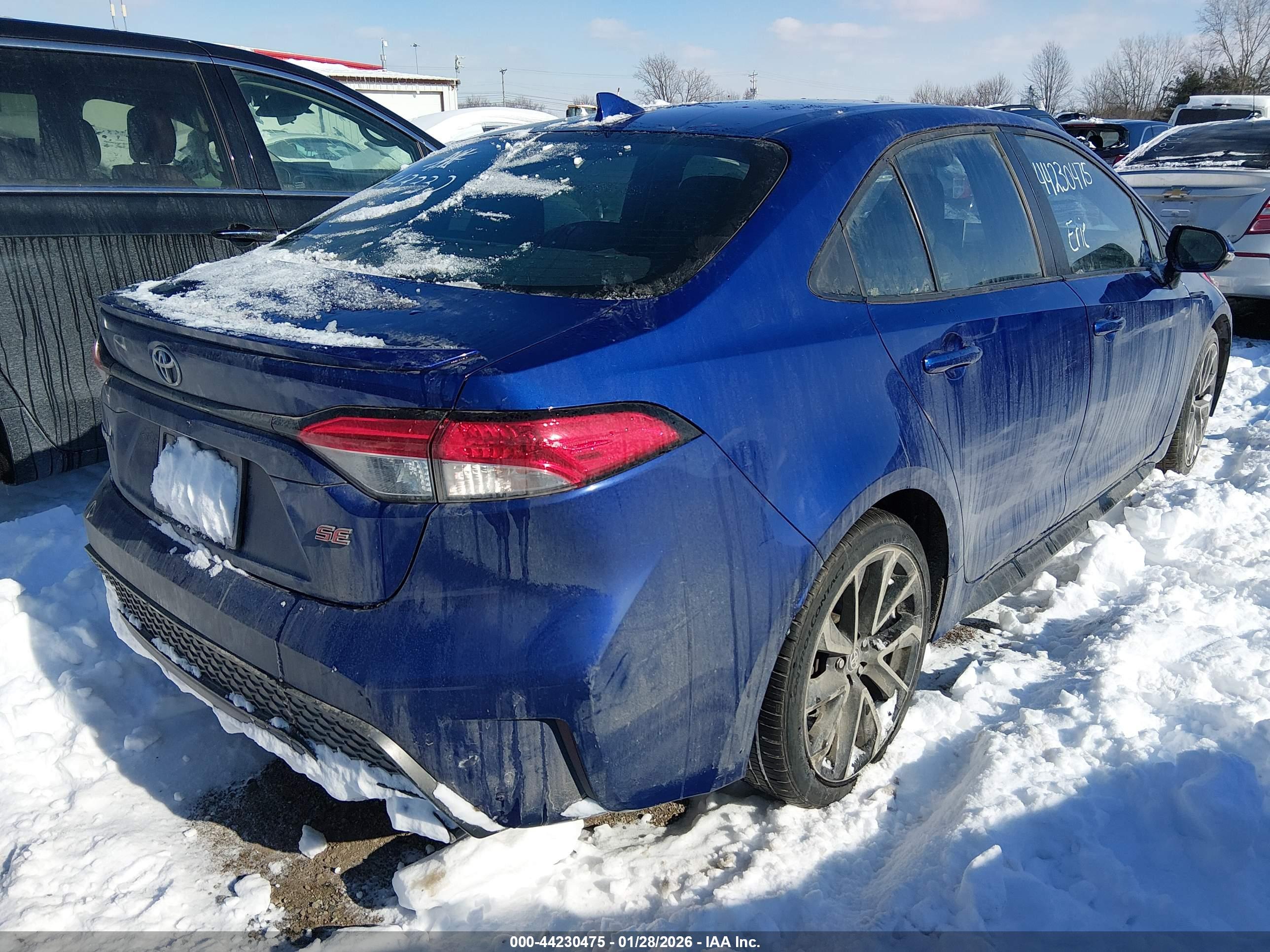 TOYOTA COROLLA image 4