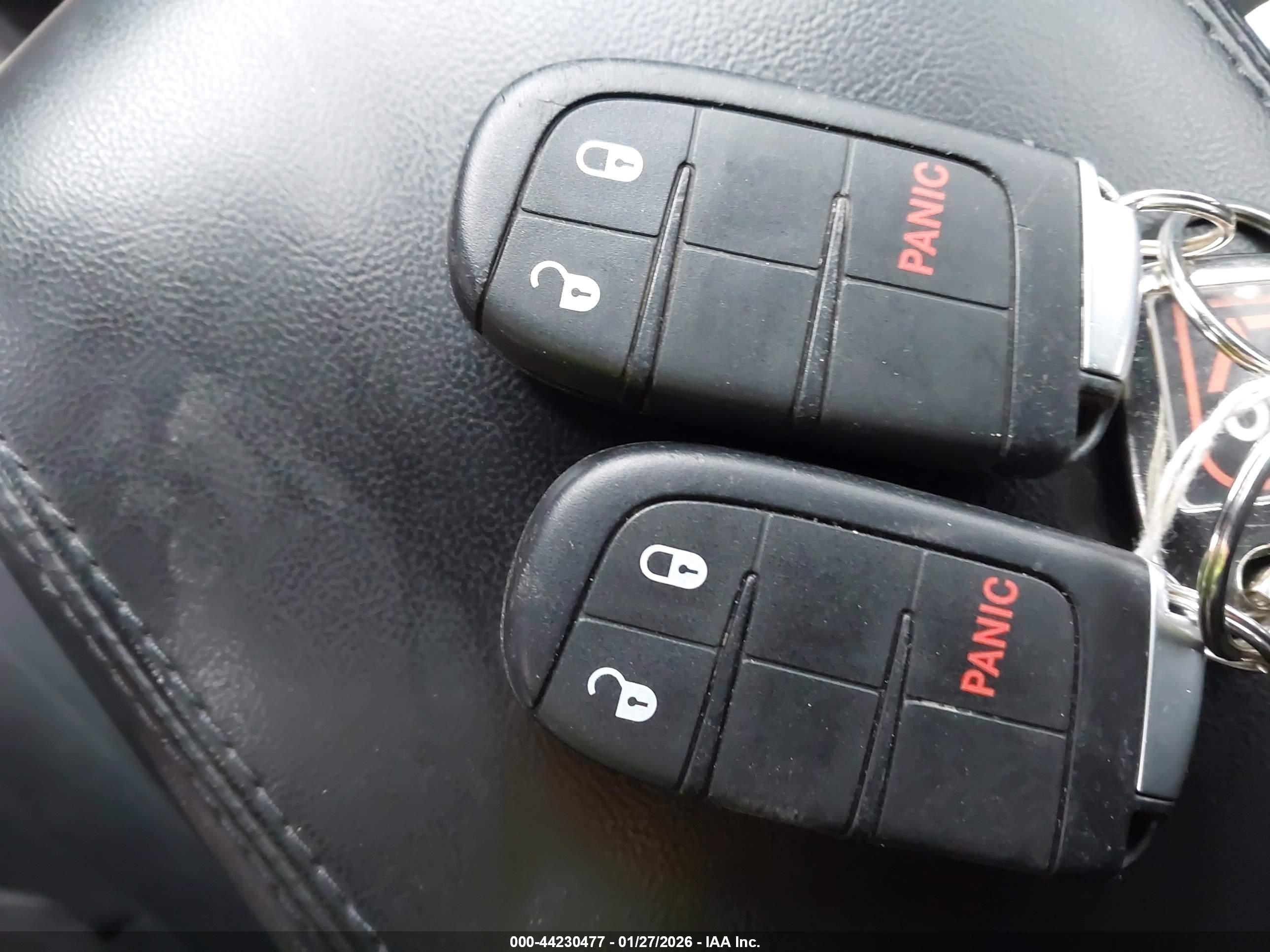 JEEP GRAND image 11