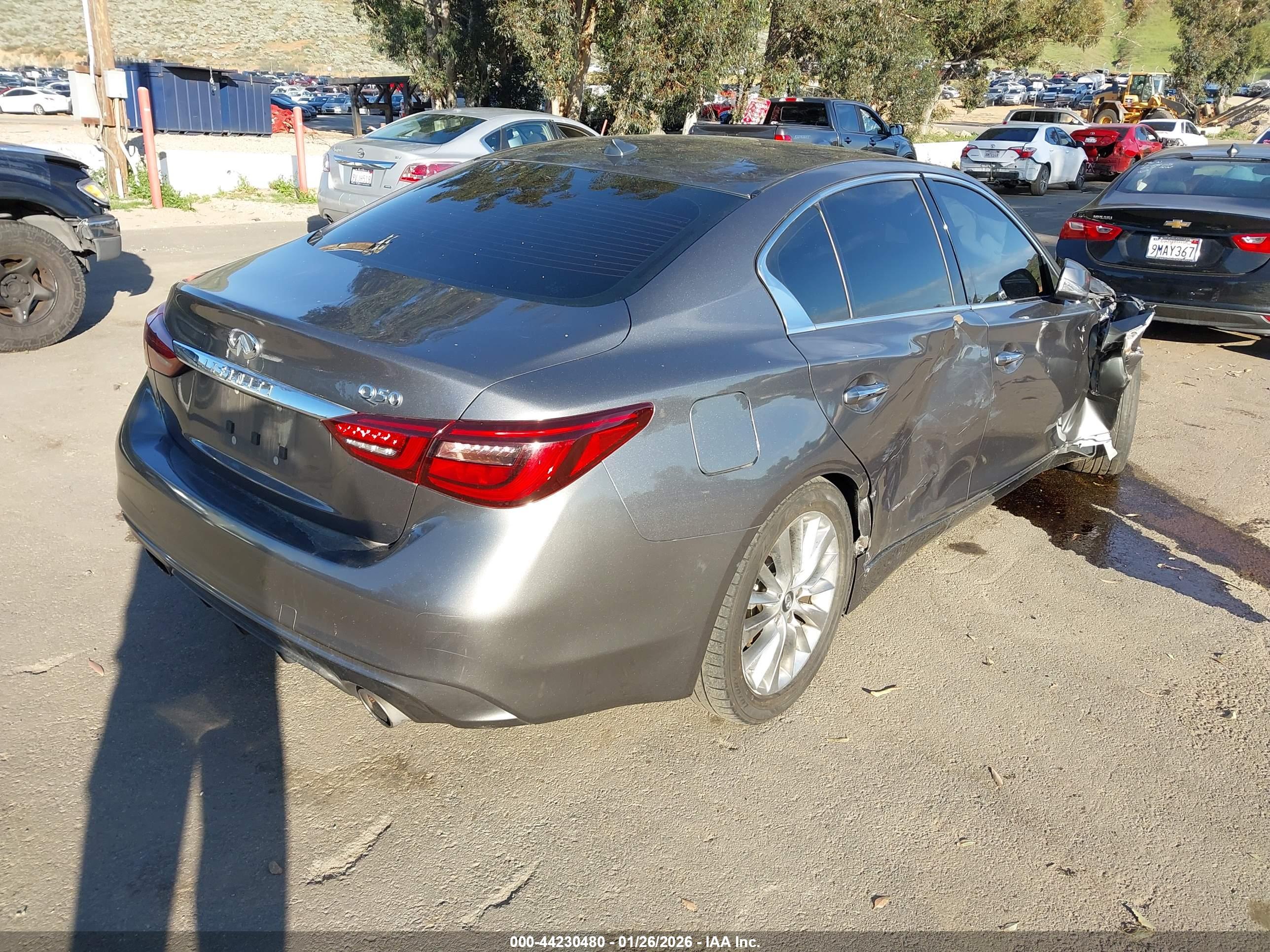 INFINITI Q50 image 4