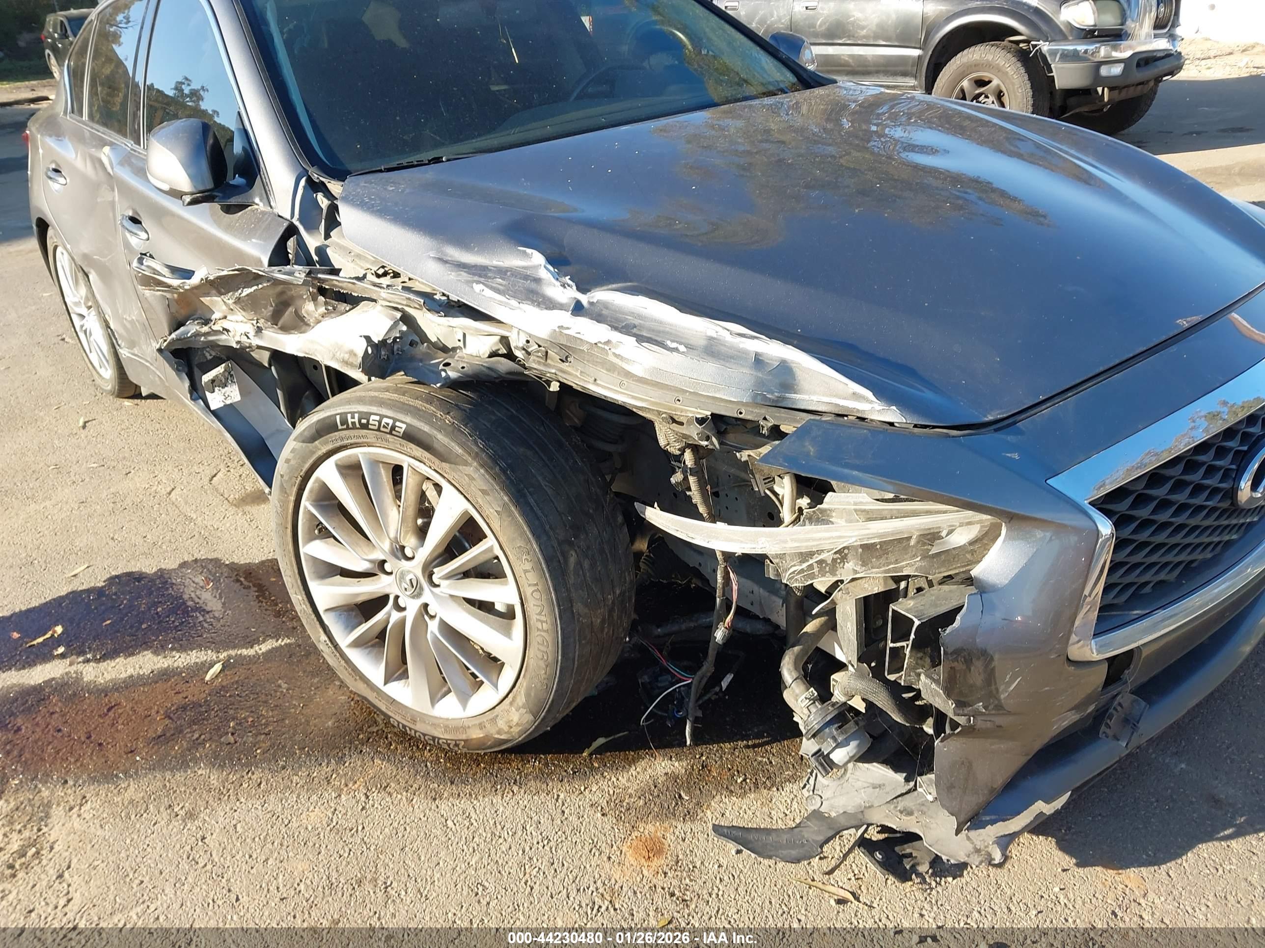 INFINITI Q50 image 6