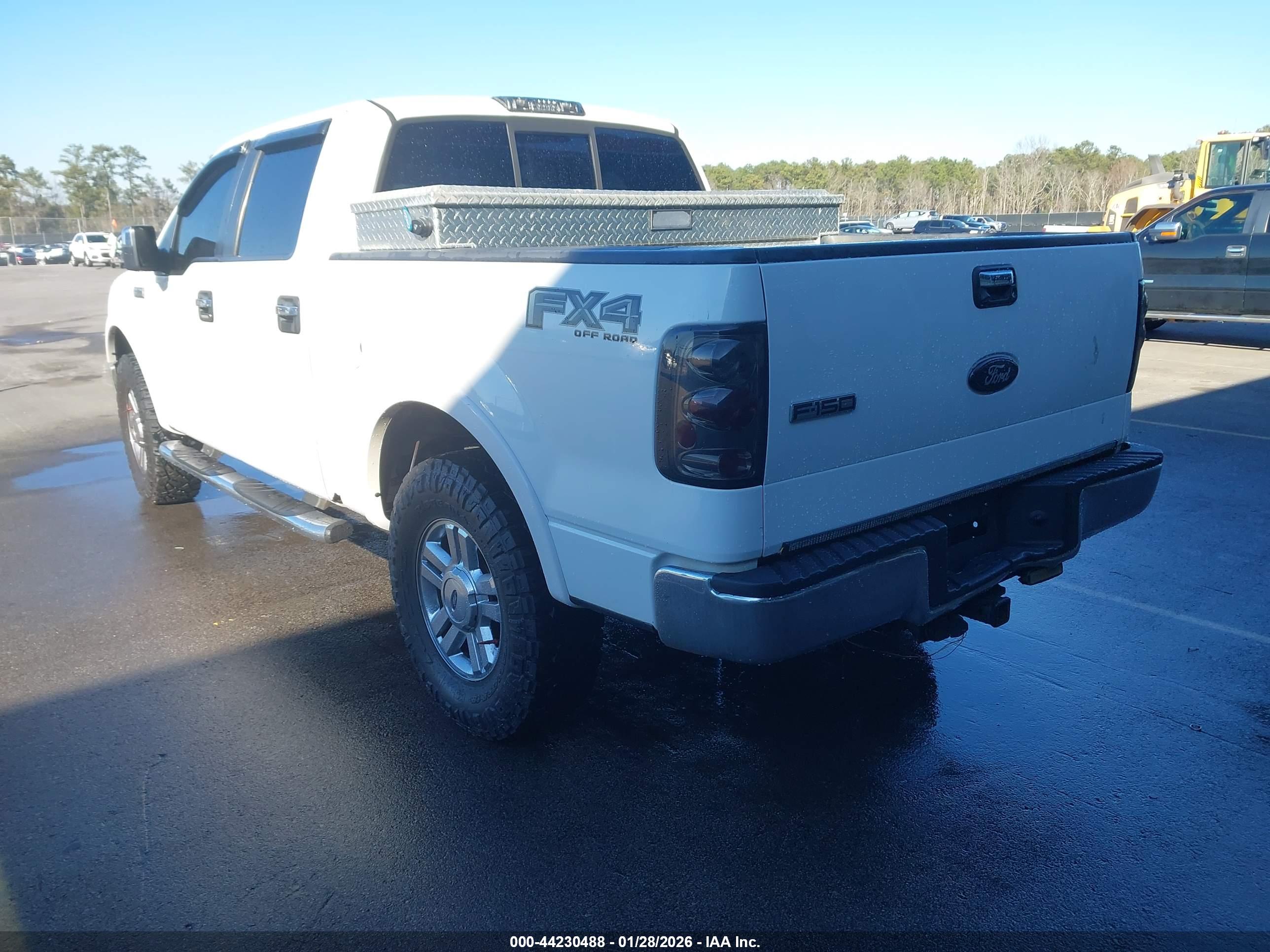 FORD F-150 image 3