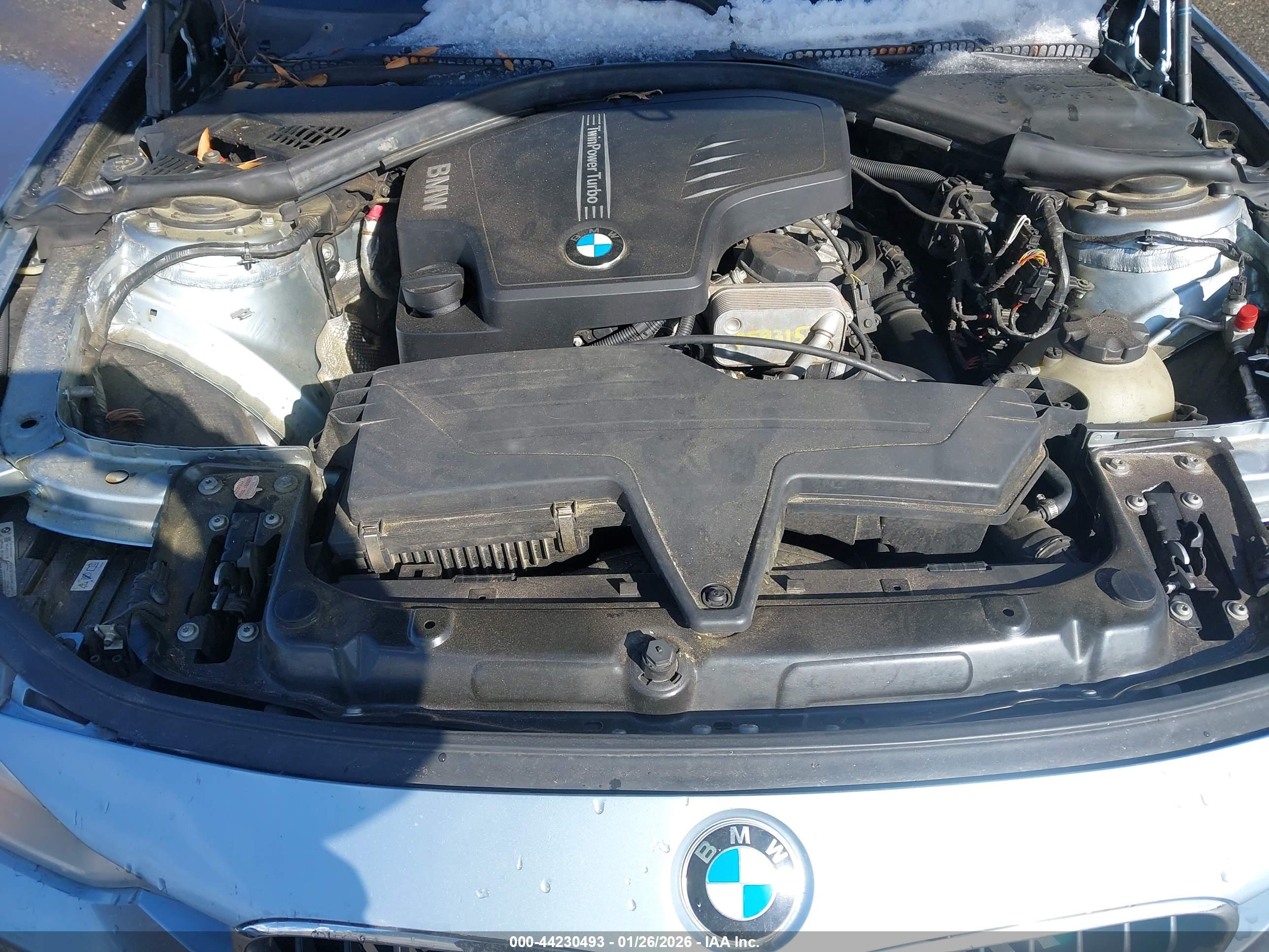 BMW 328I image 10