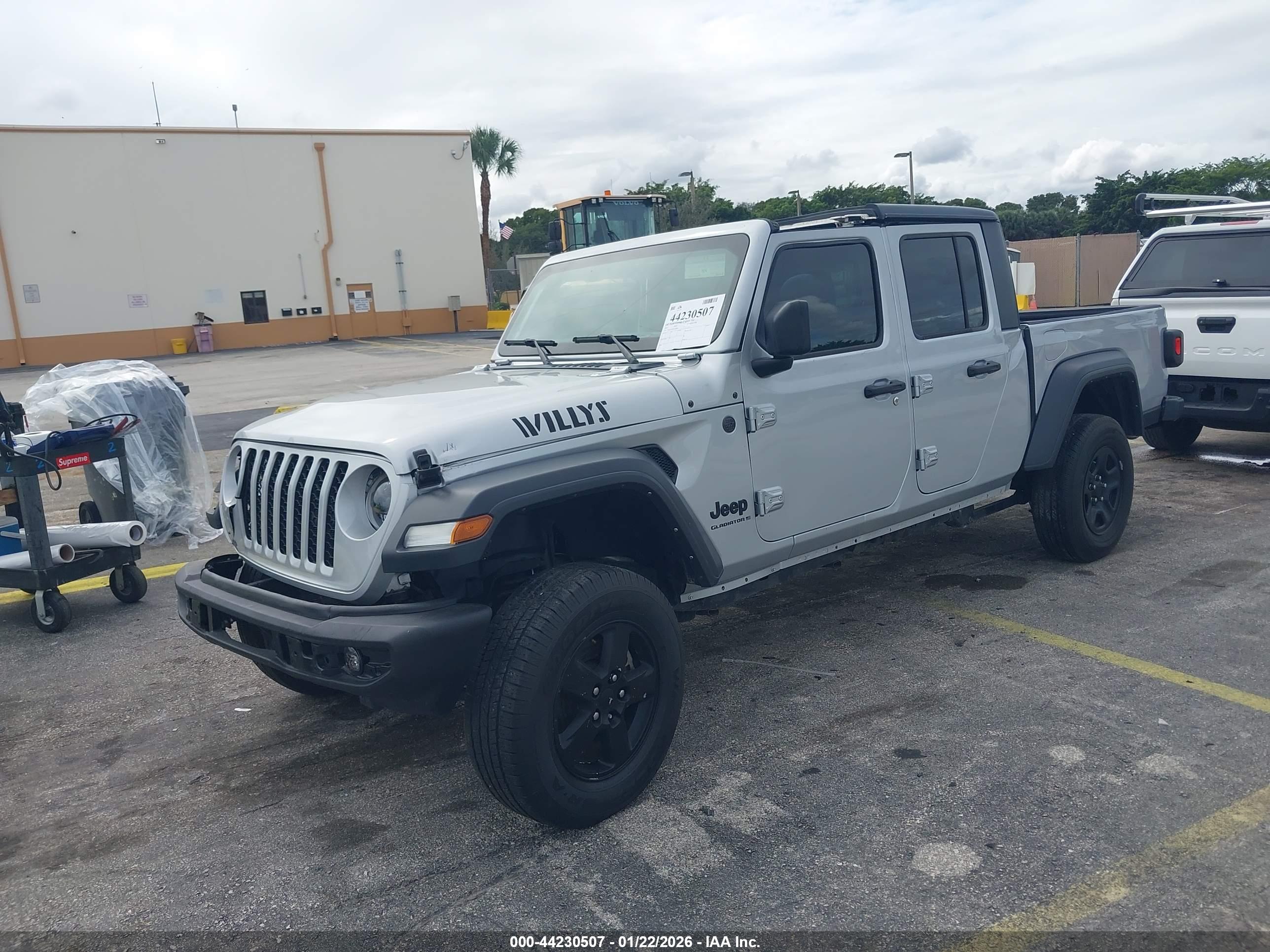 JEEP GLADIATOR image 2