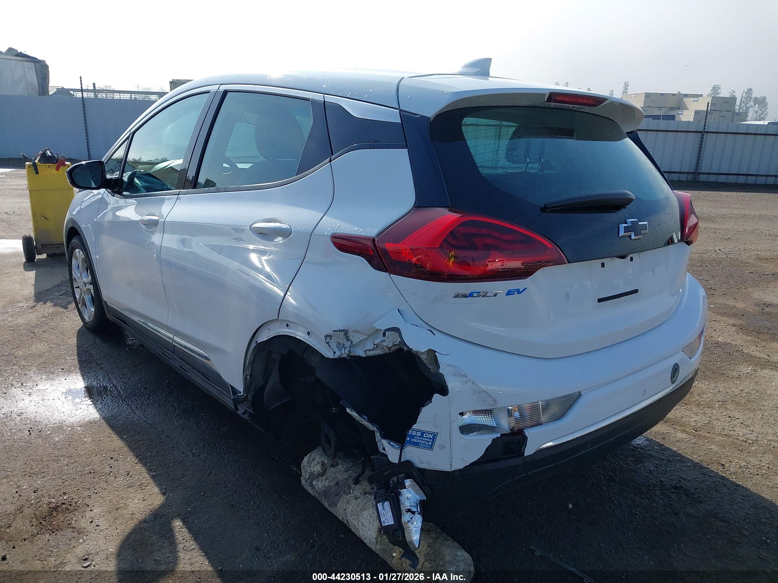 CHEVROLET BOLT image 3