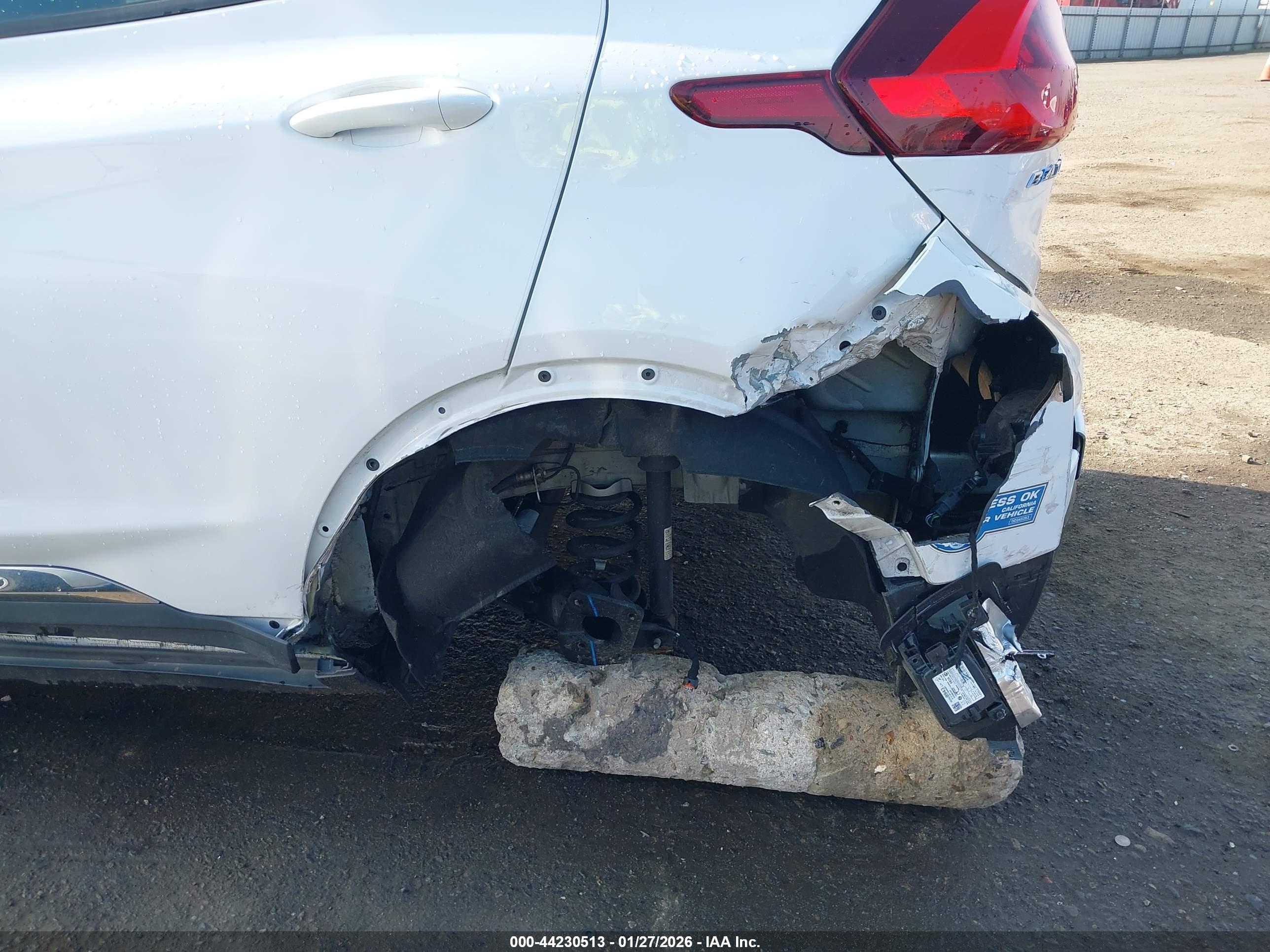 CHEVROLET BOLT image 6