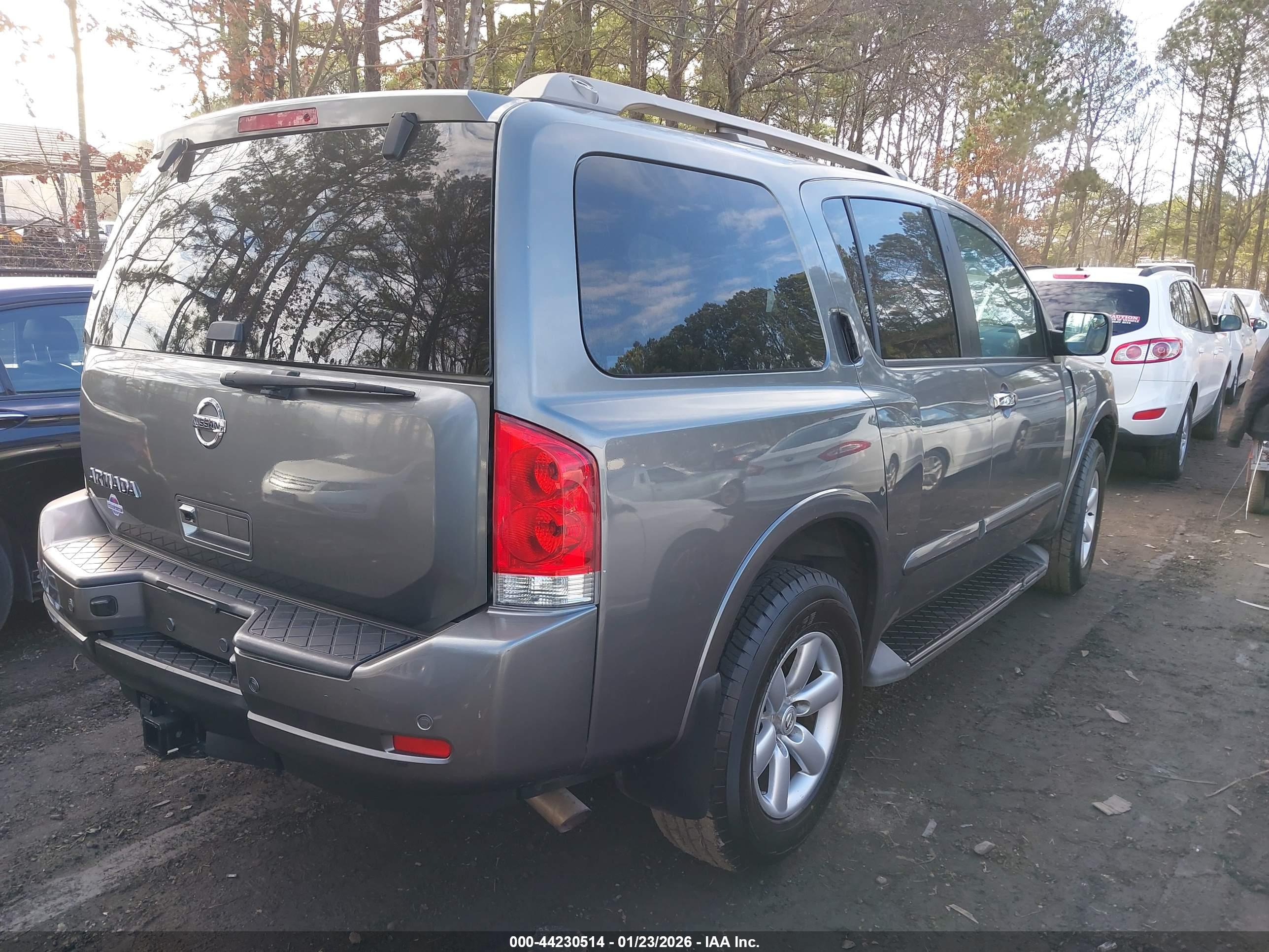 NISSAN ARMADA image 4