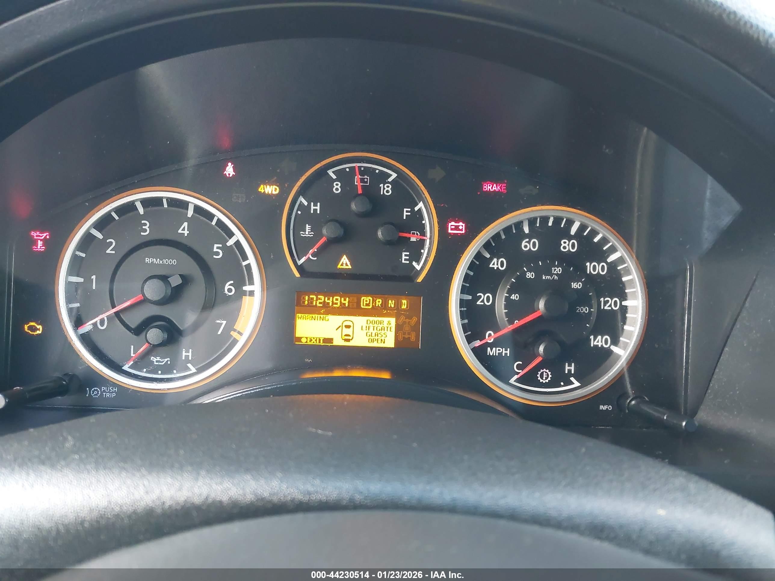 NISSAN ARMADA image 7
