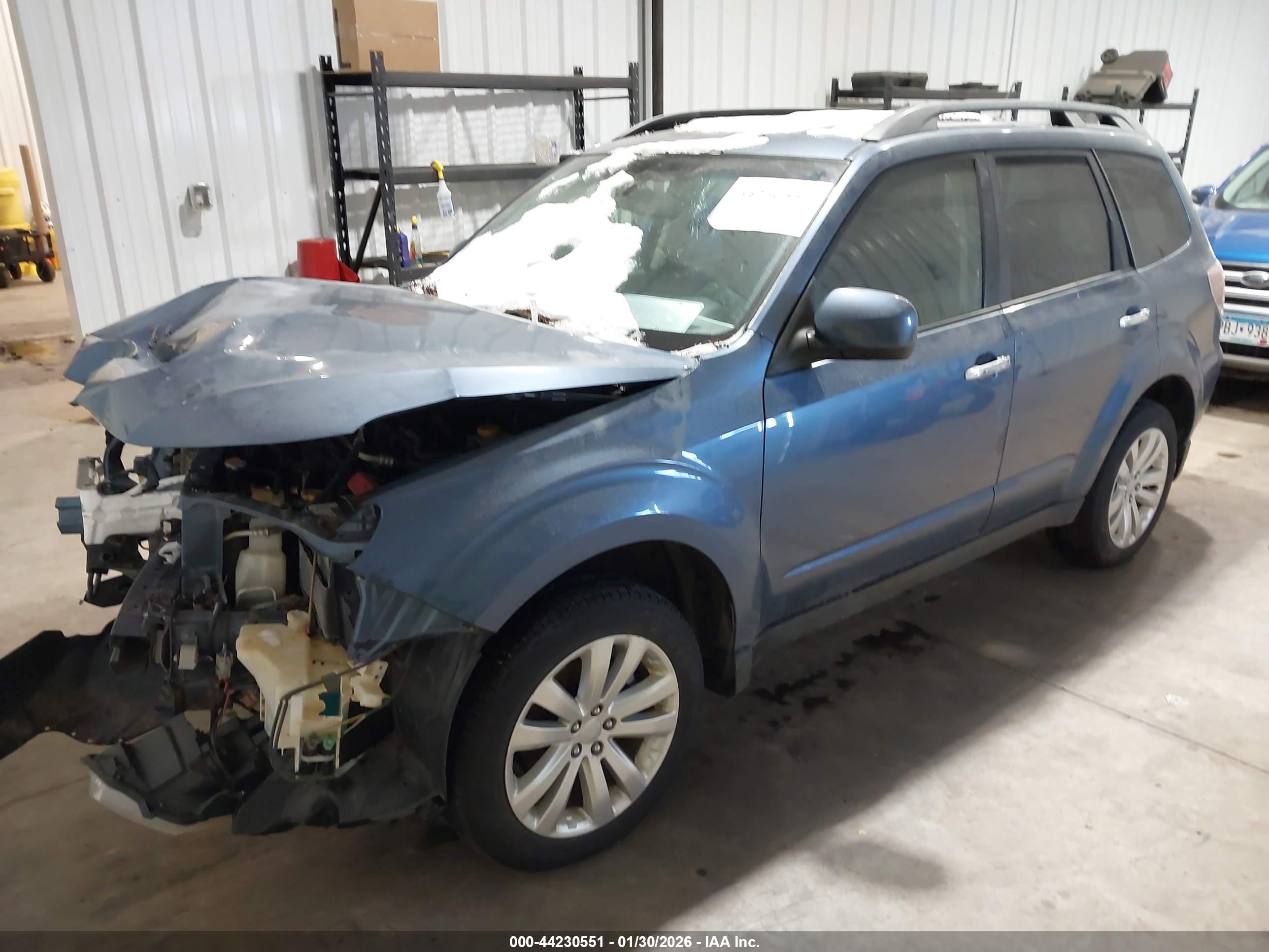 SUBARU FORESTER image 2