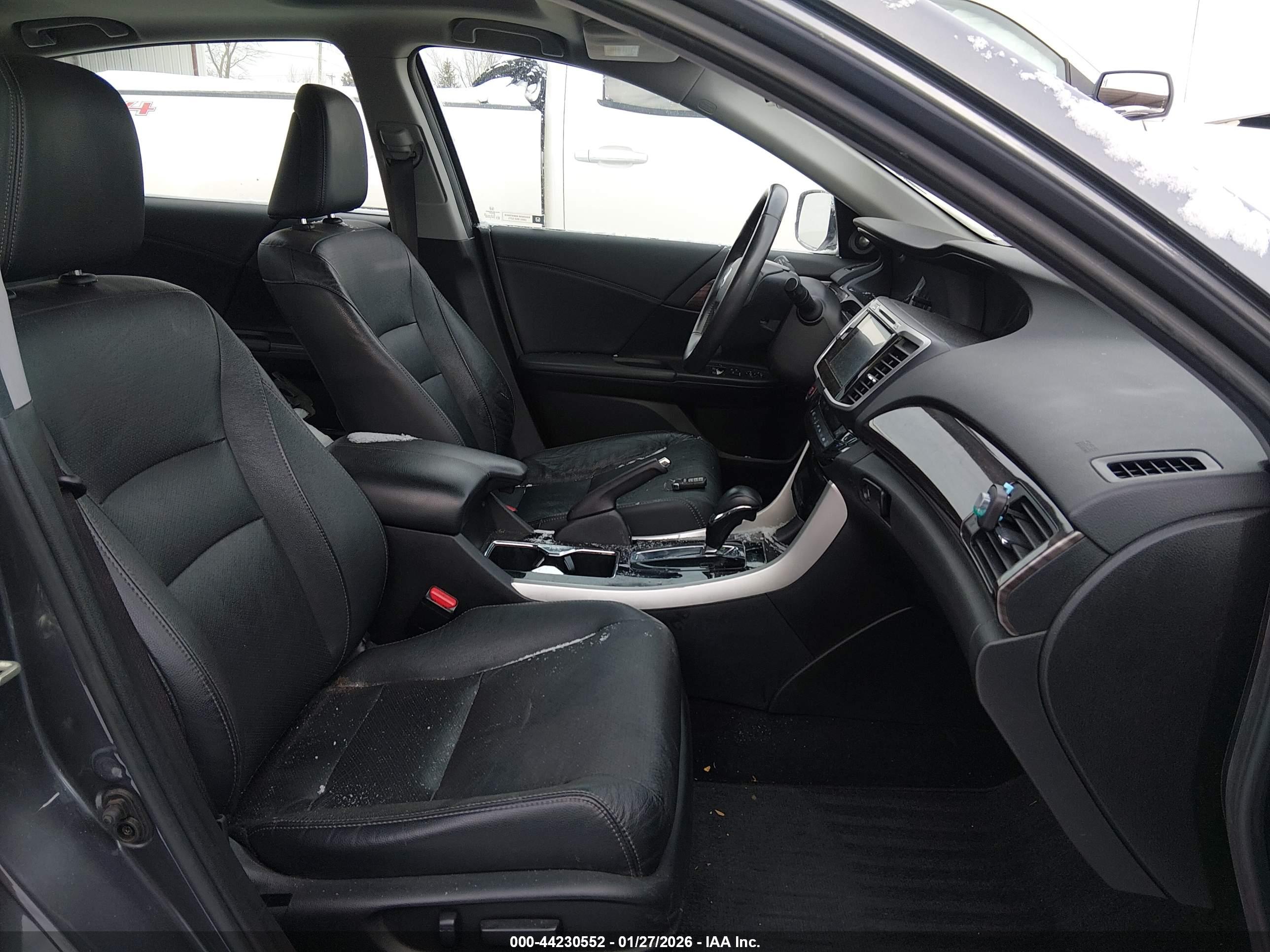 HONDA ACCORD image 5