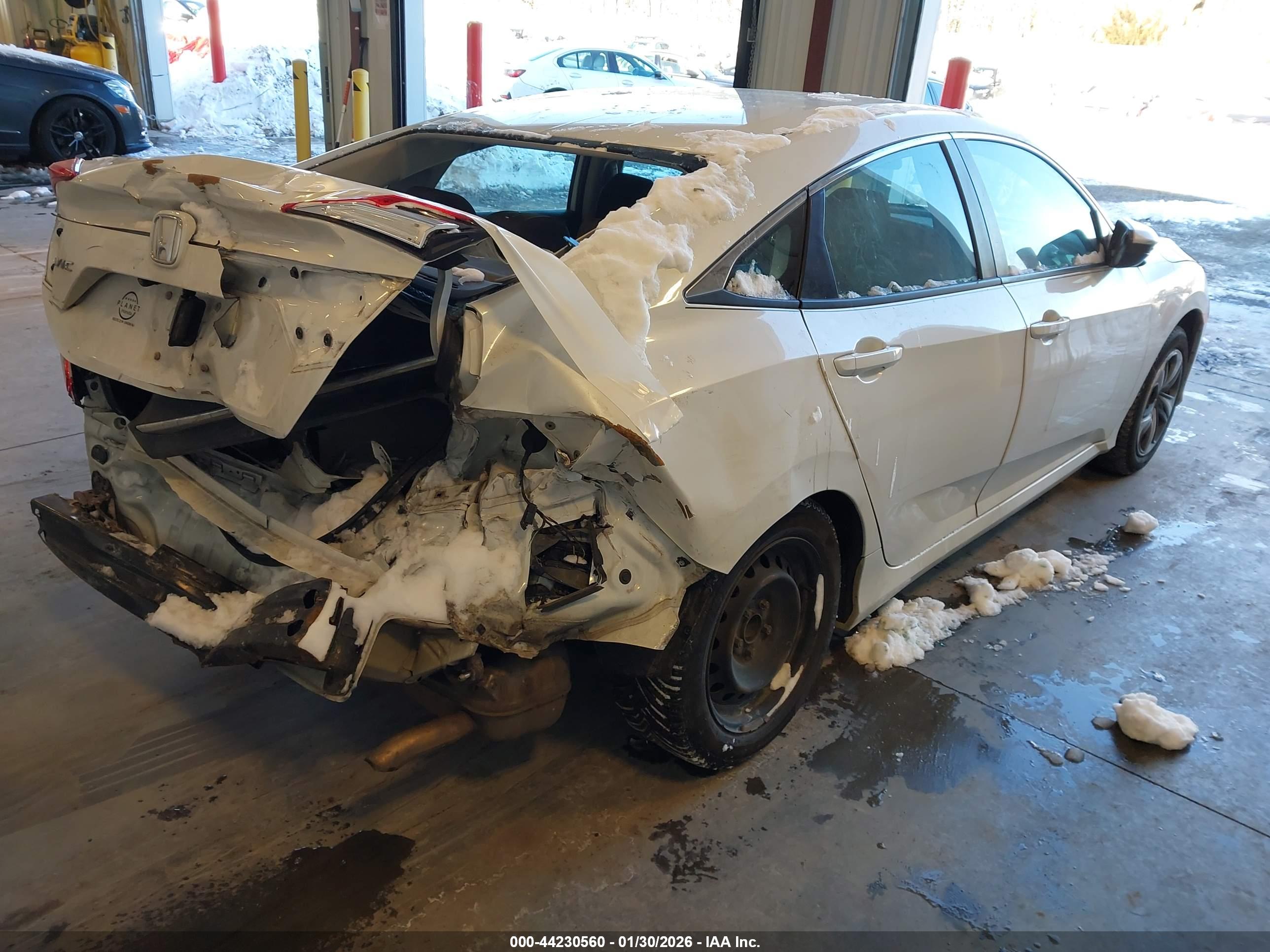 HONDA CIVIC image 4