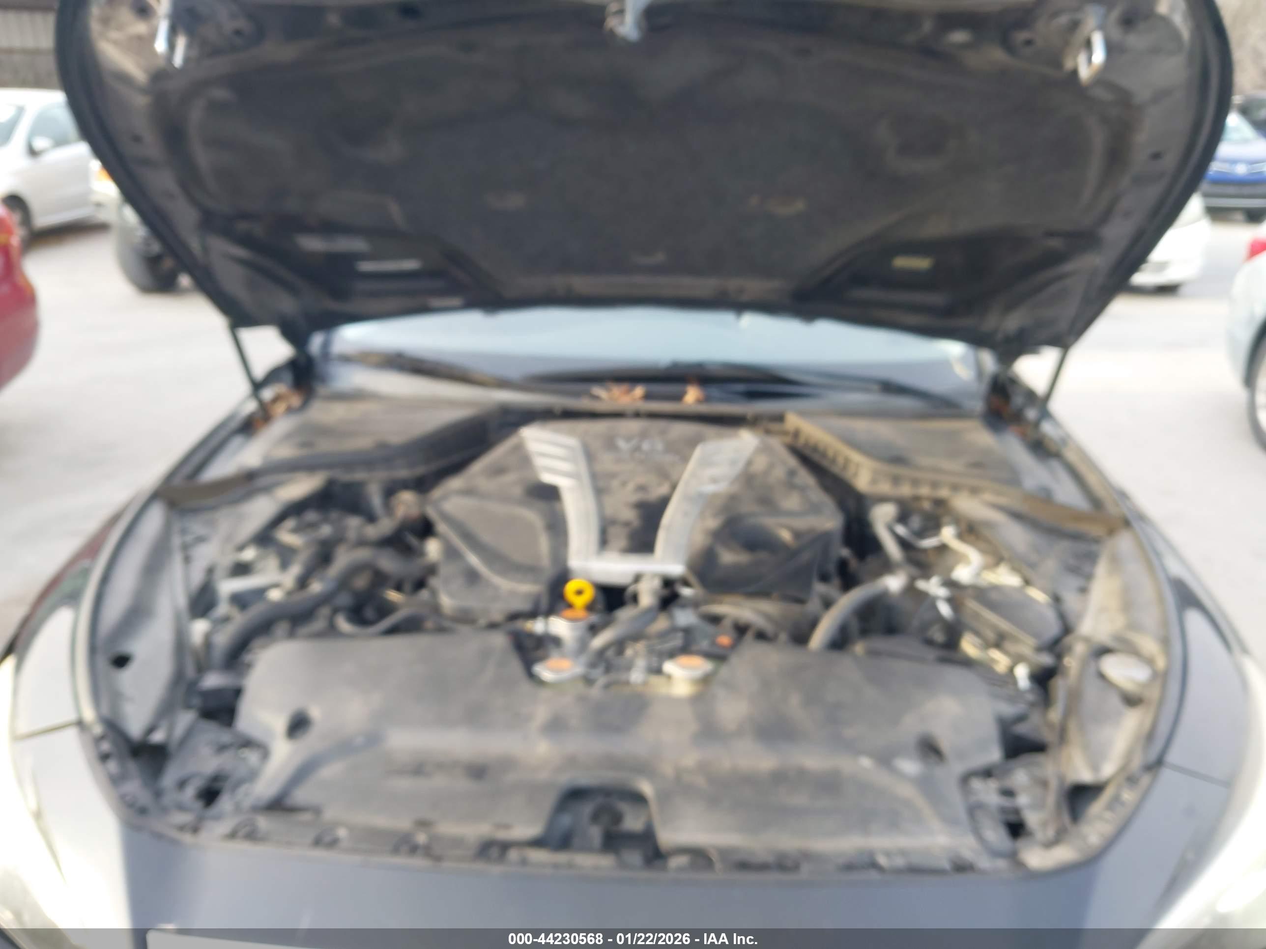 INFINITI Q50 image 10