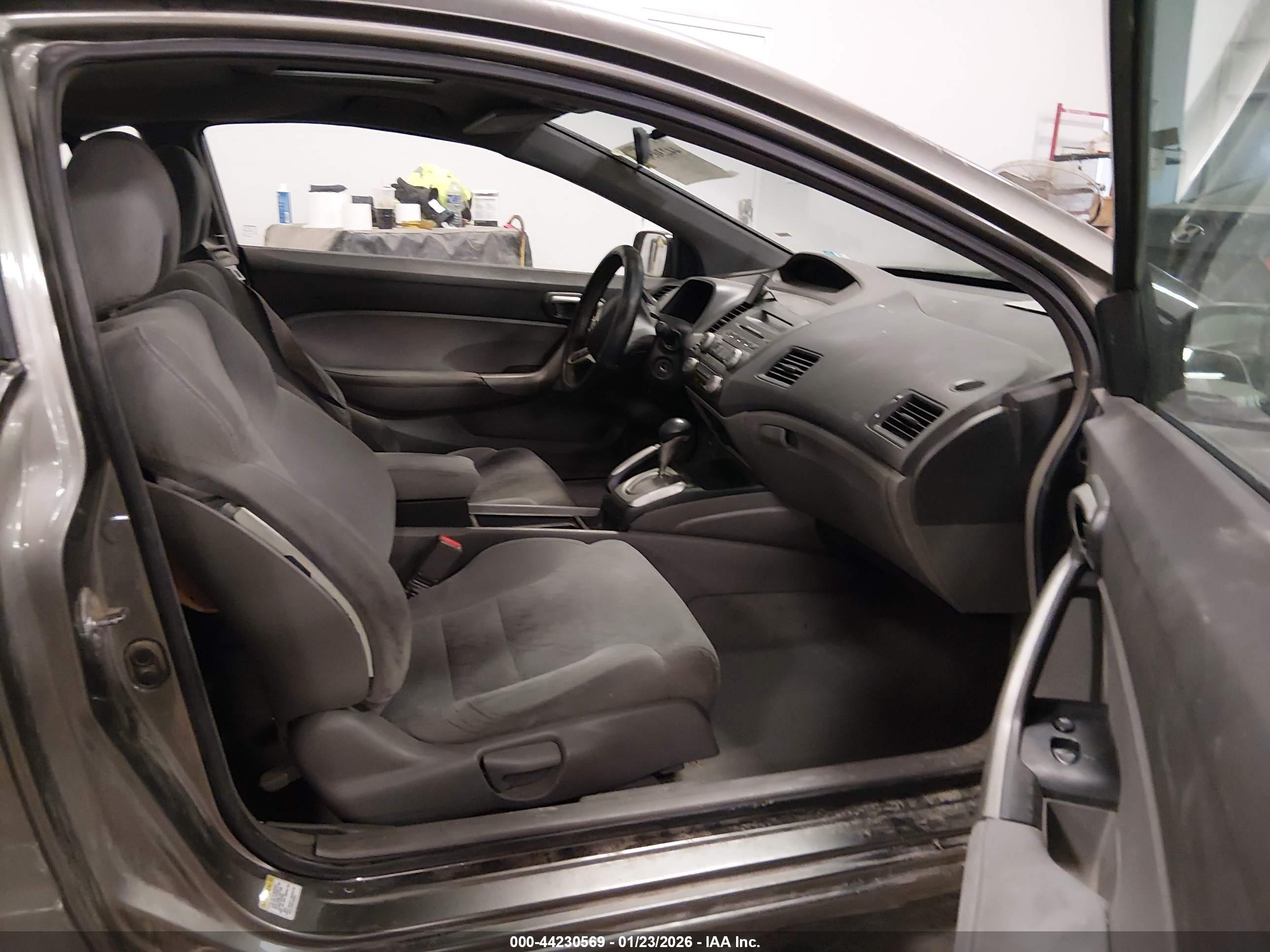 HONDA CIVIC image 5