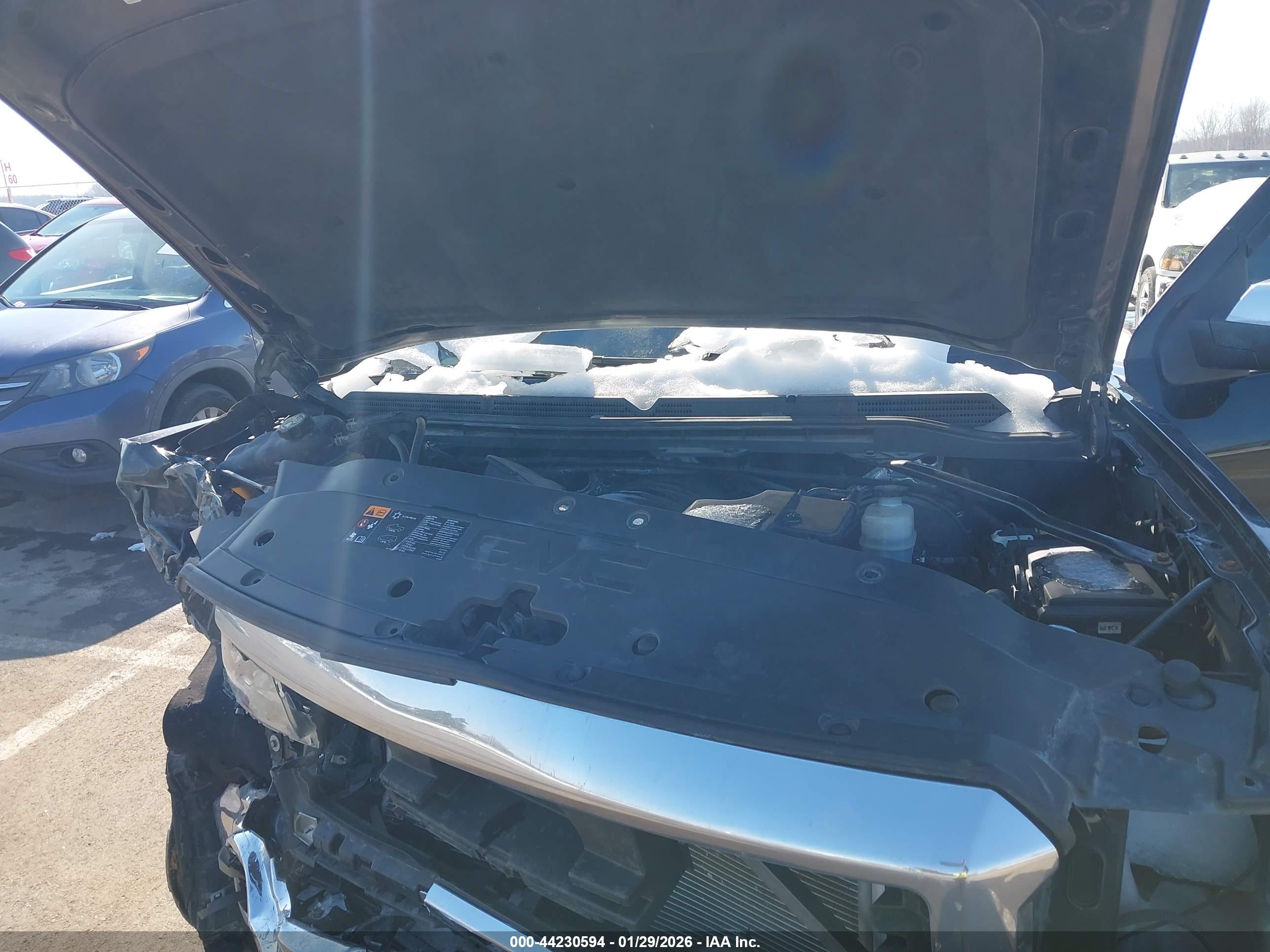 GMC SIERRA image 10
