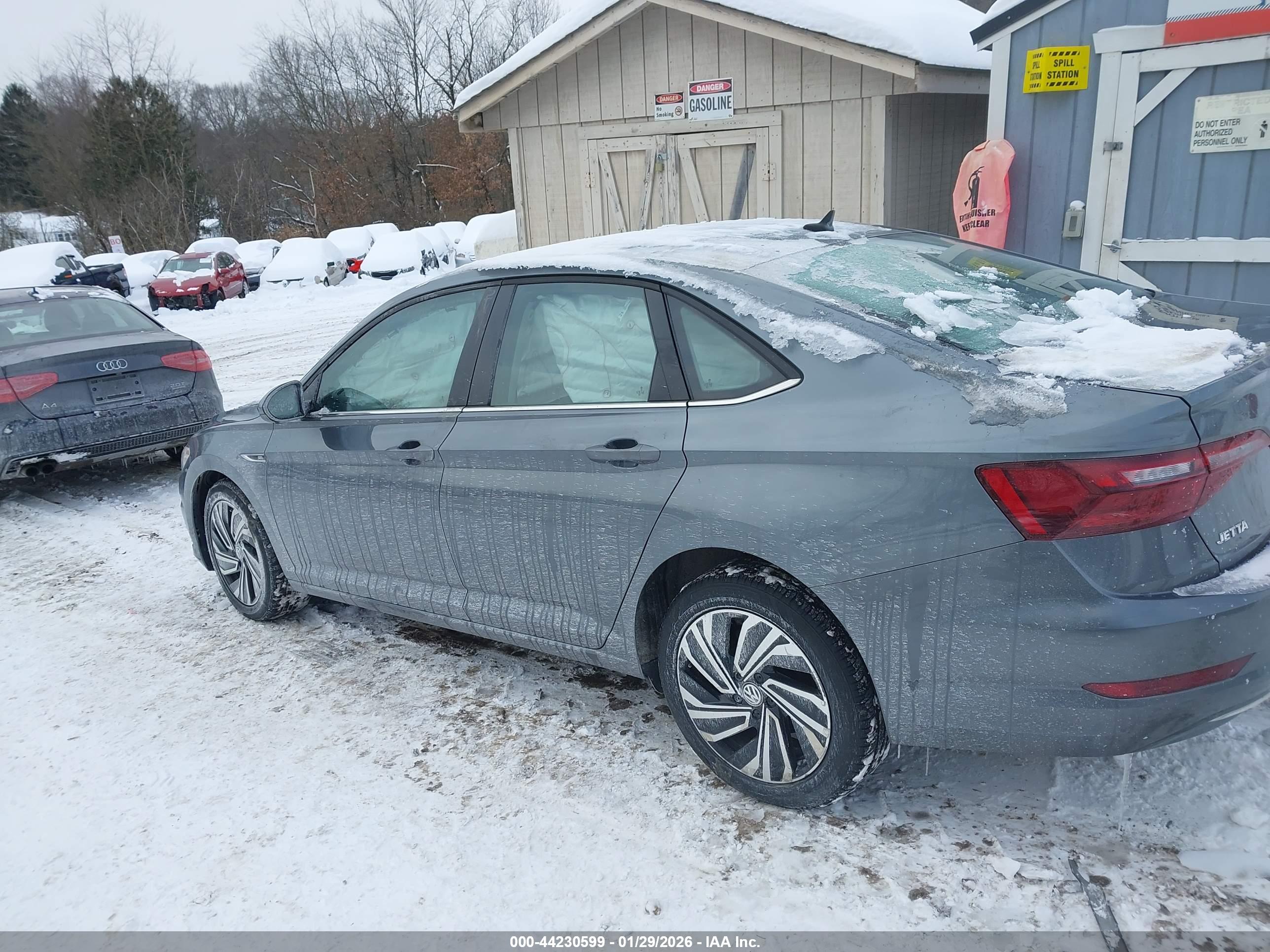 VOLKSWAGEN JETTA image 3