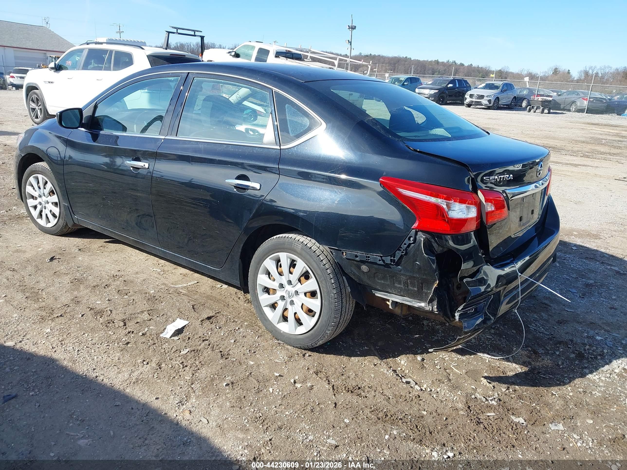 NISSAN SENTRA image 3