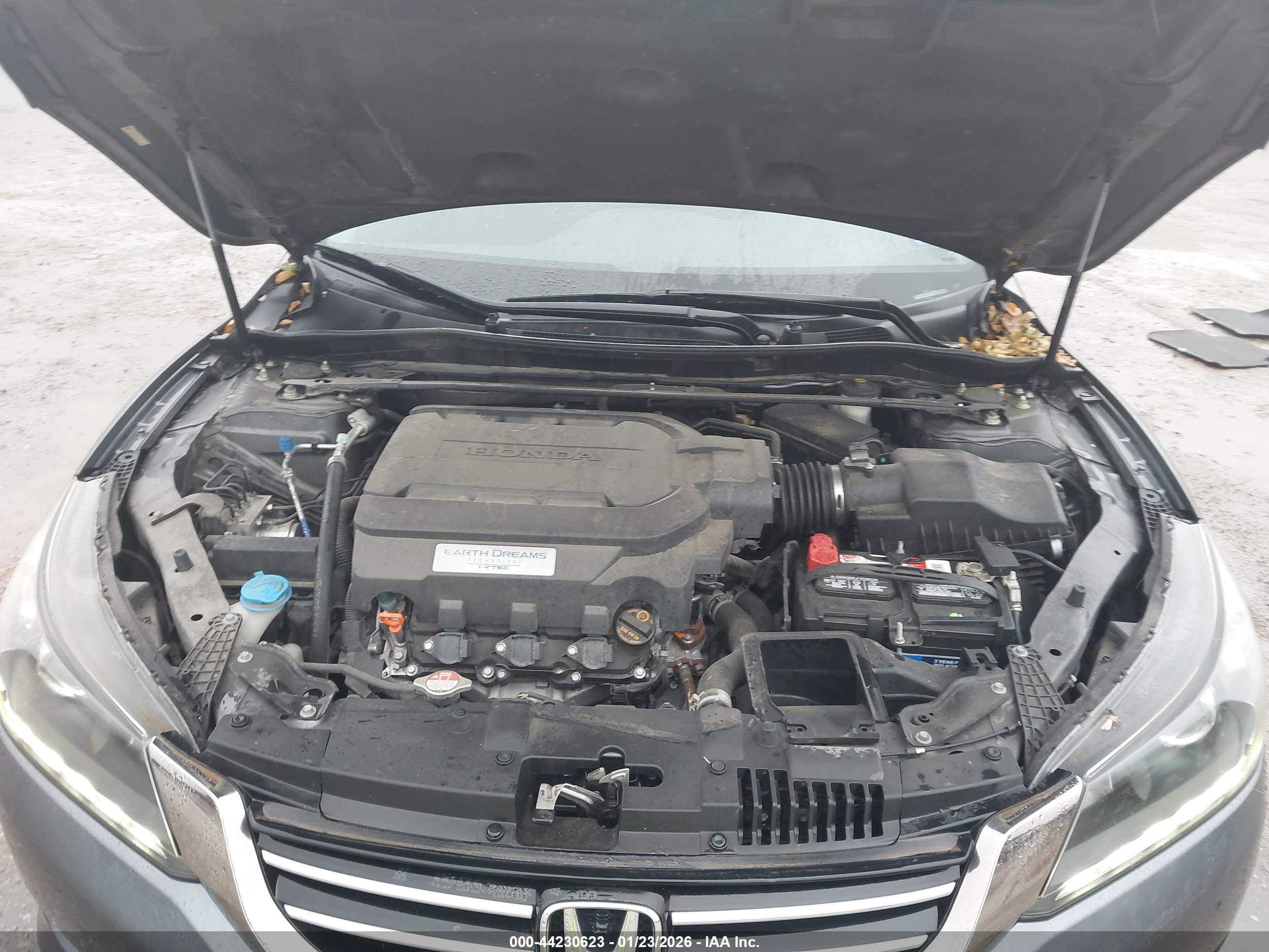 HONDA ACCORD image 10