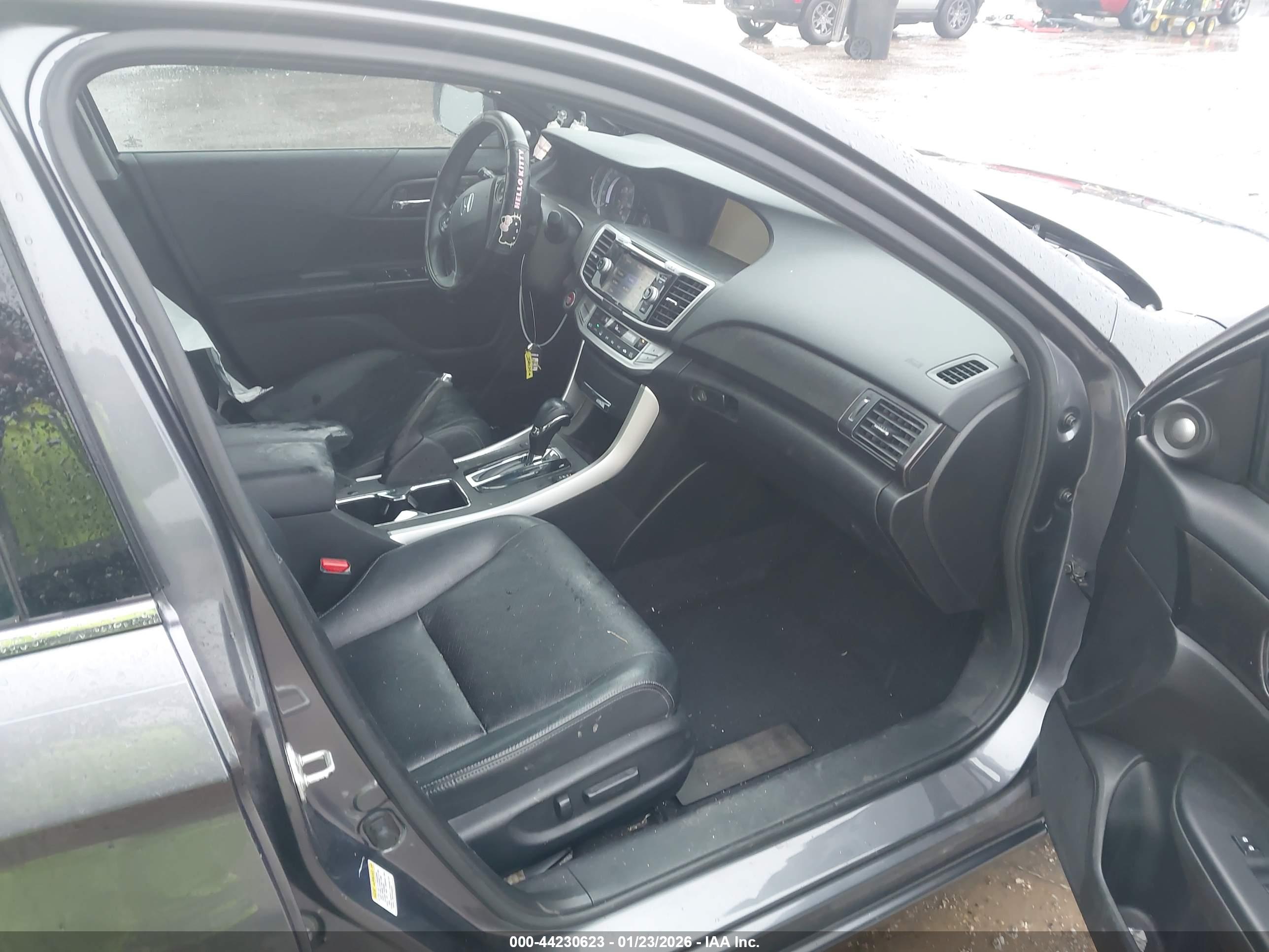 HONDA ACCORD image 5