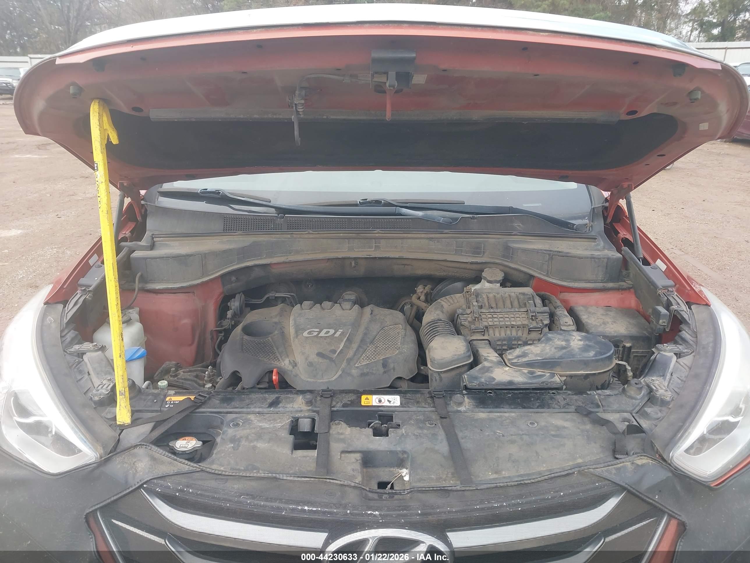HYUNDAI SANTA image 10