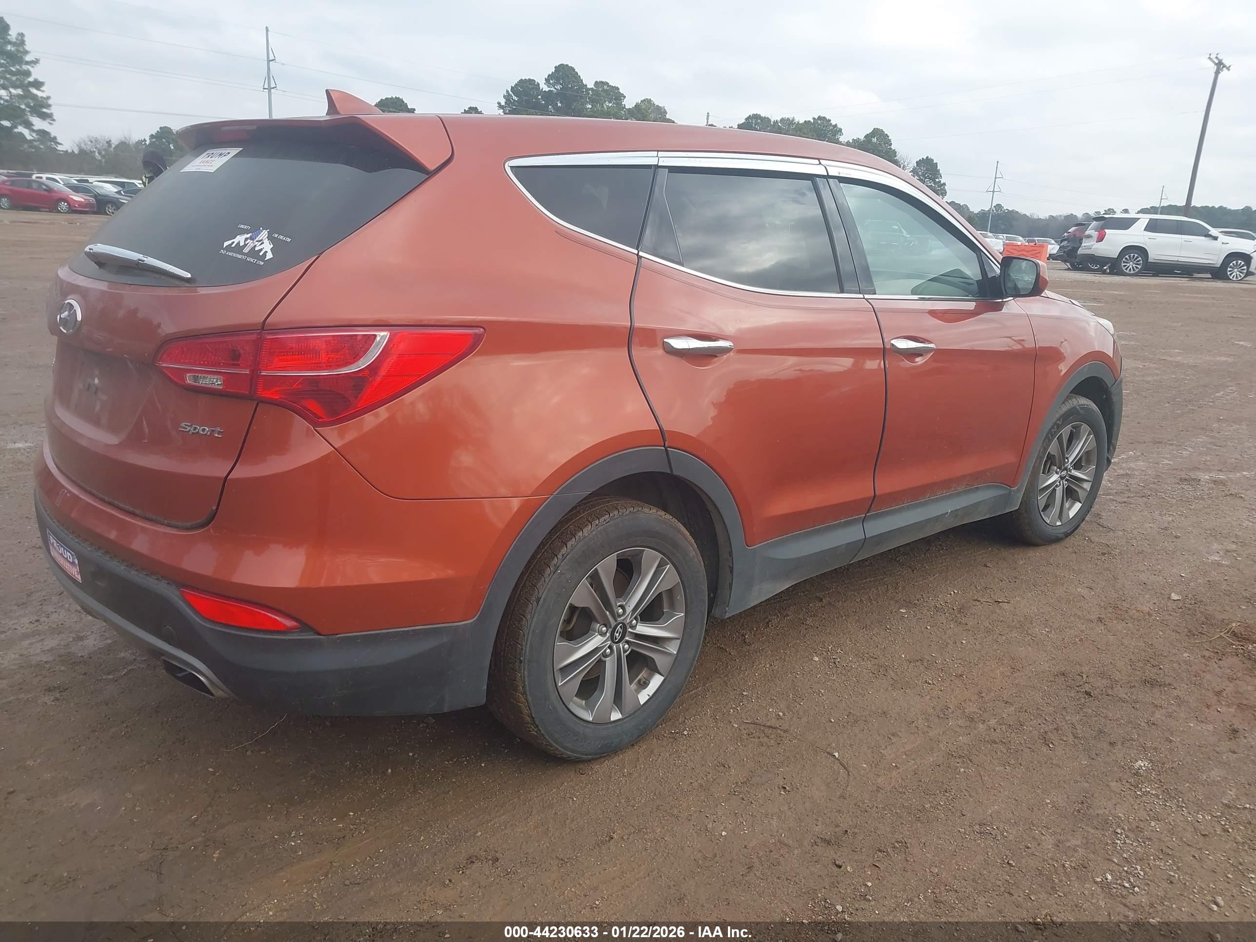 HYUNDAI SANTA image 4