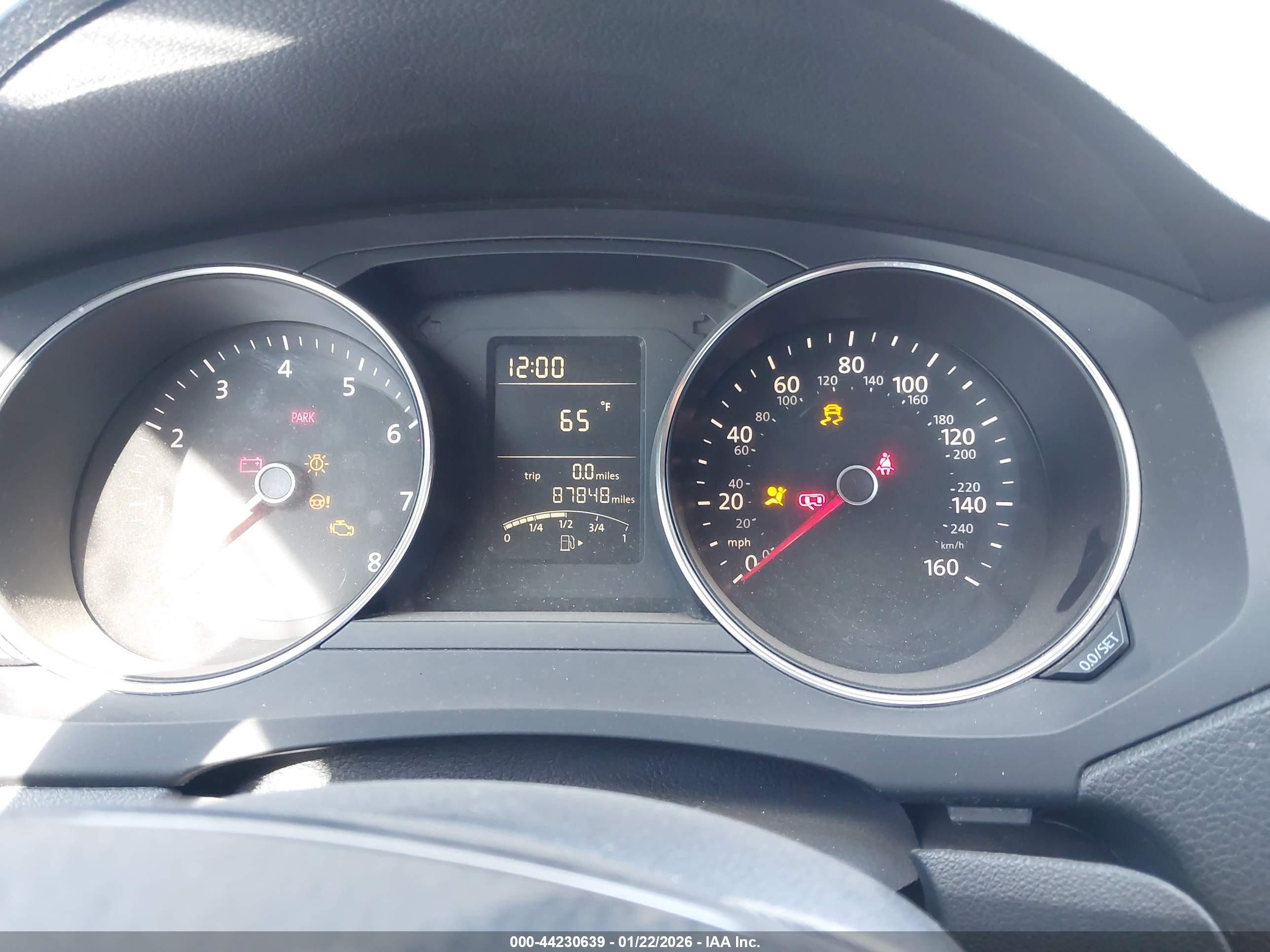 VOLKSWAGEN JETTA image 7