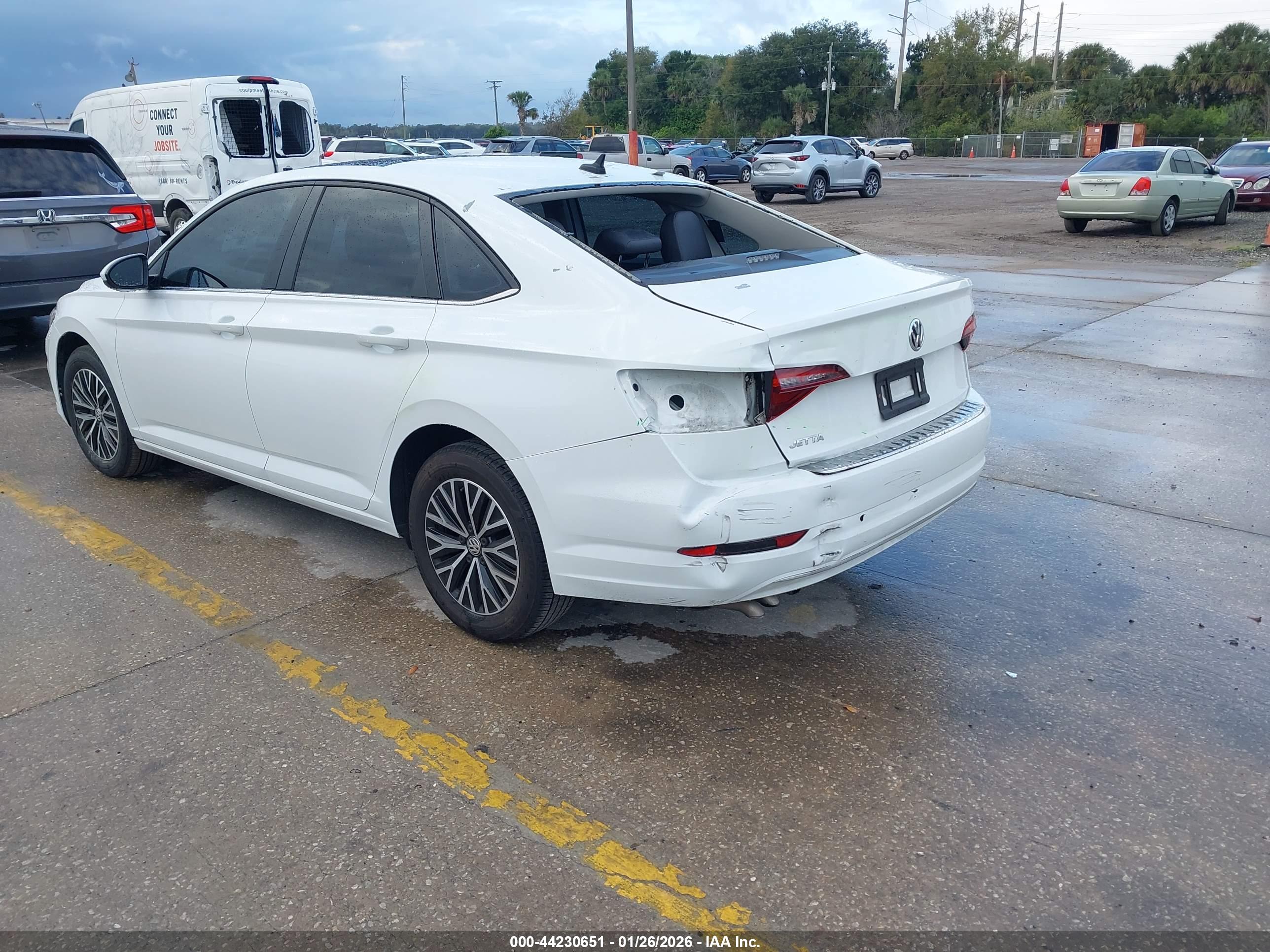 VOLKSWAGEN JETTA image 3