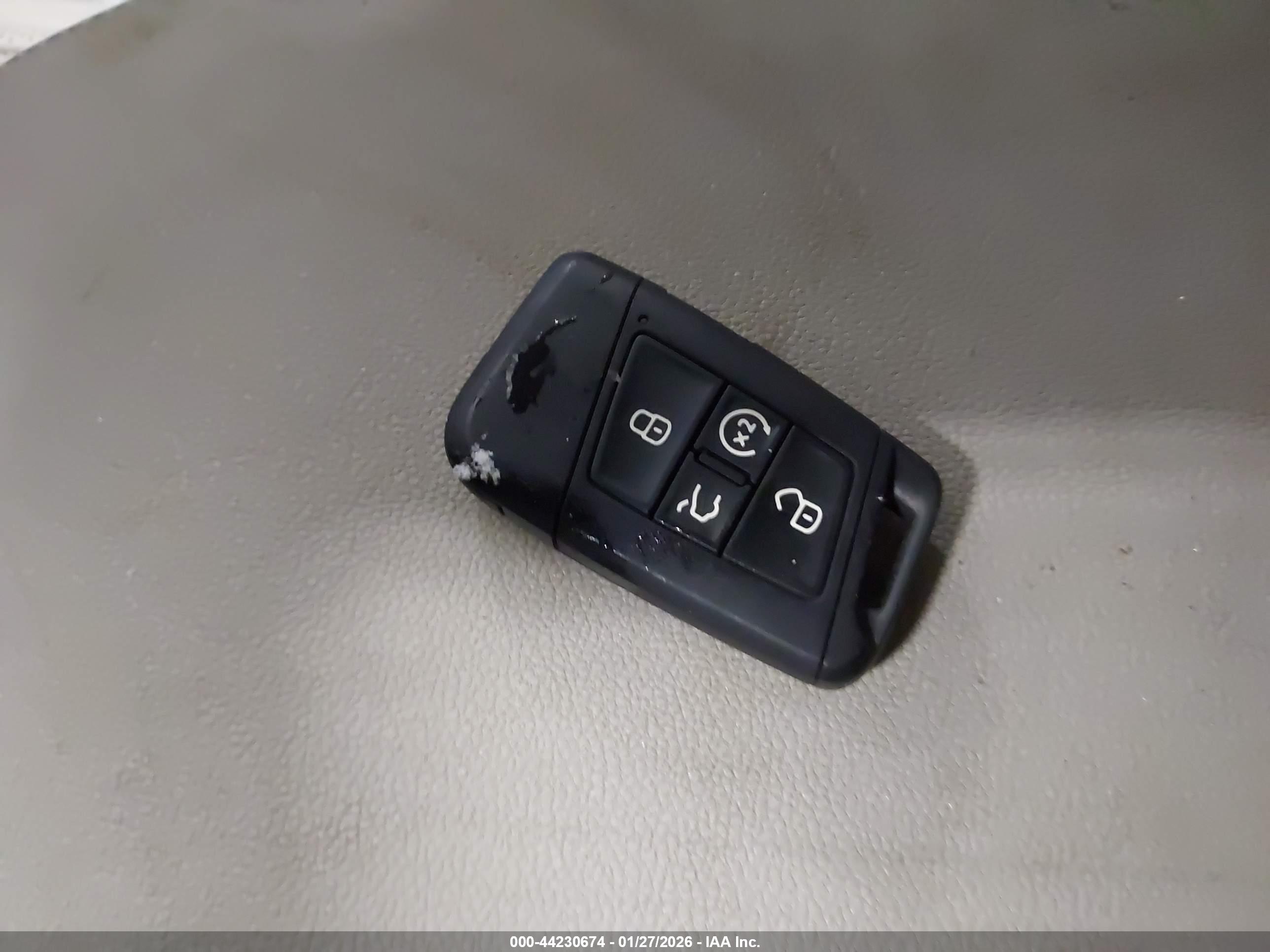 VOLKSWAGEN ATLAS image 11
