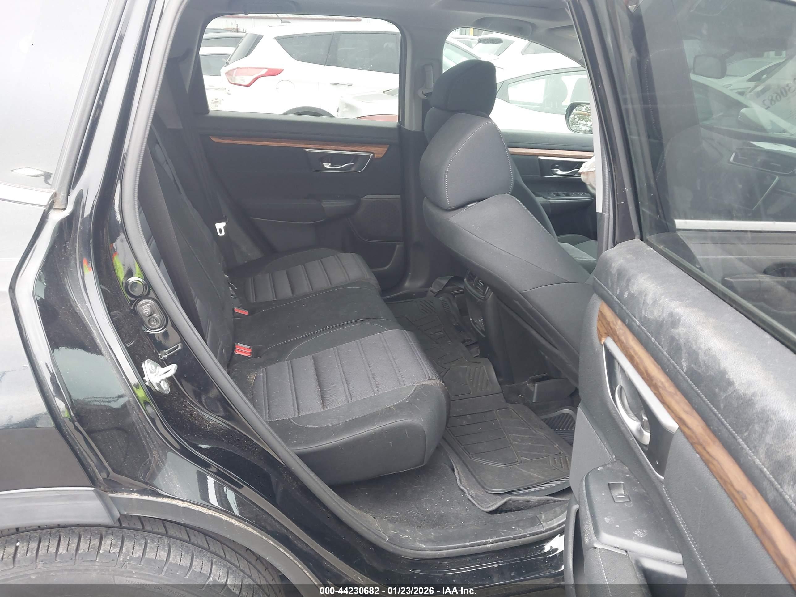 HONDA CR-V image 8