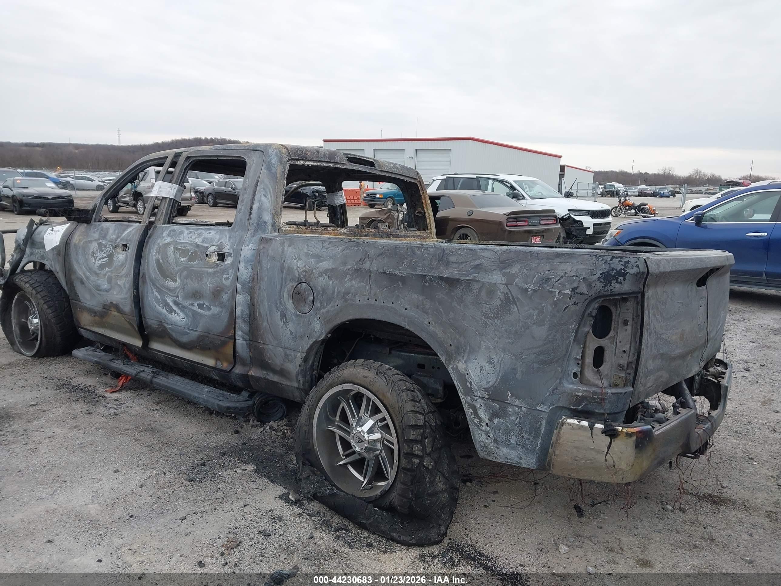 RAM 2500 image 3