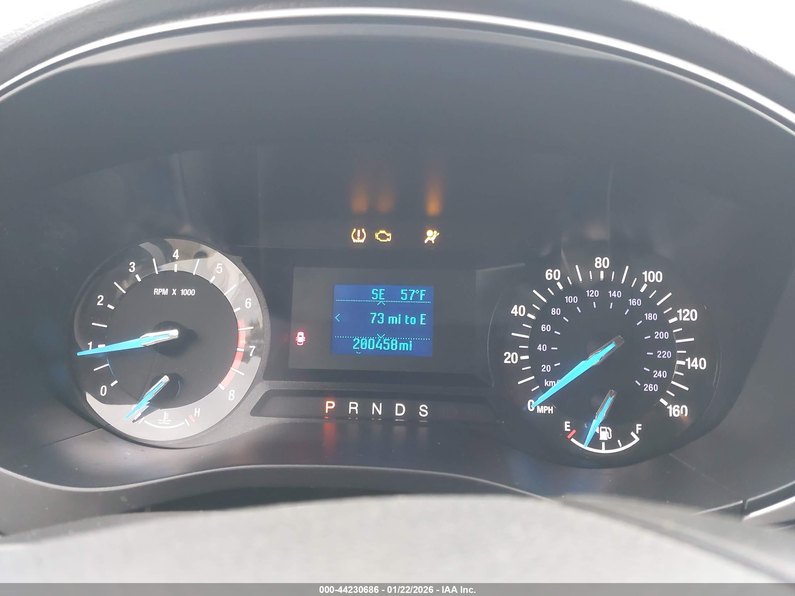 FORD FUSION image 7