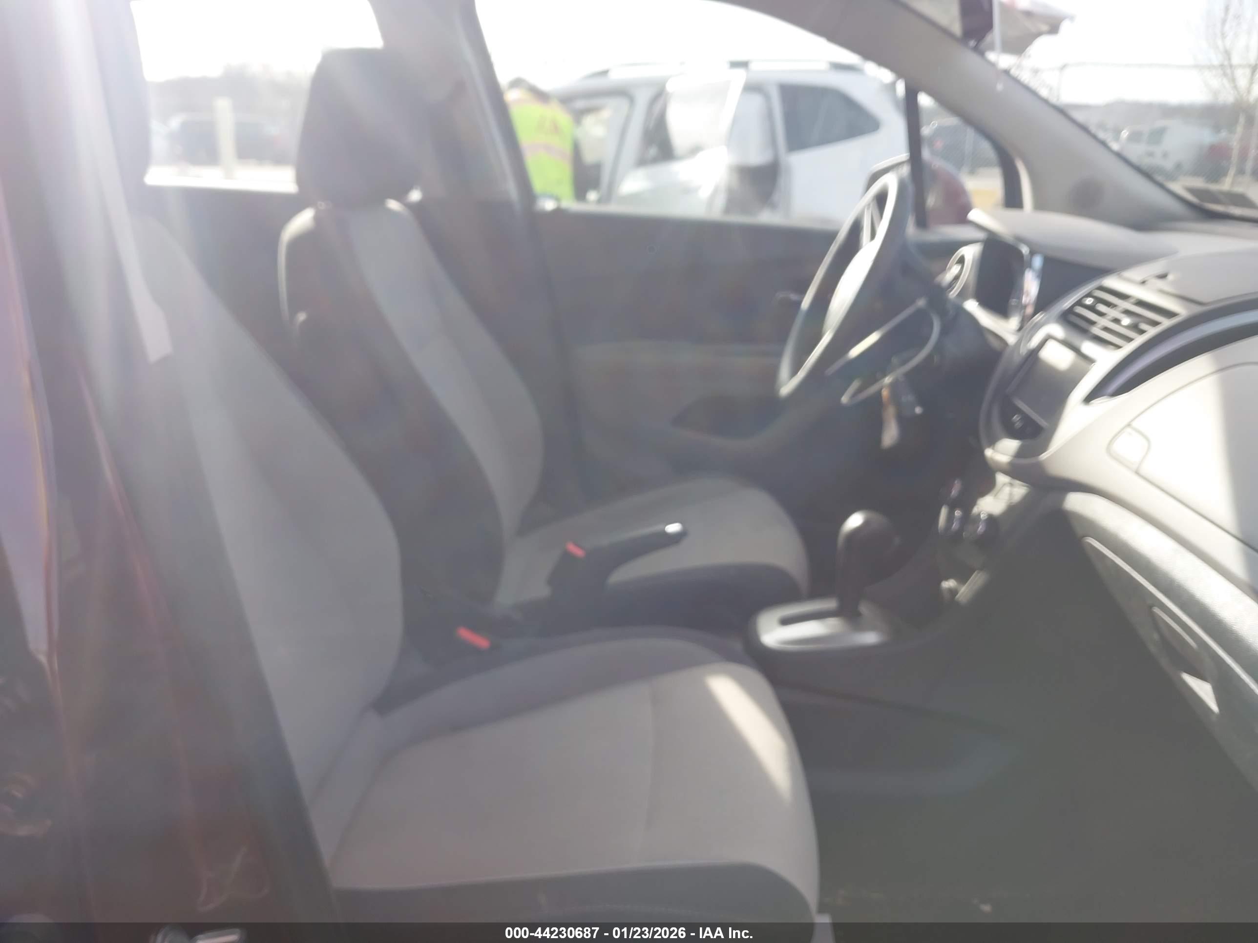 CHEVROLET TRAX image 5