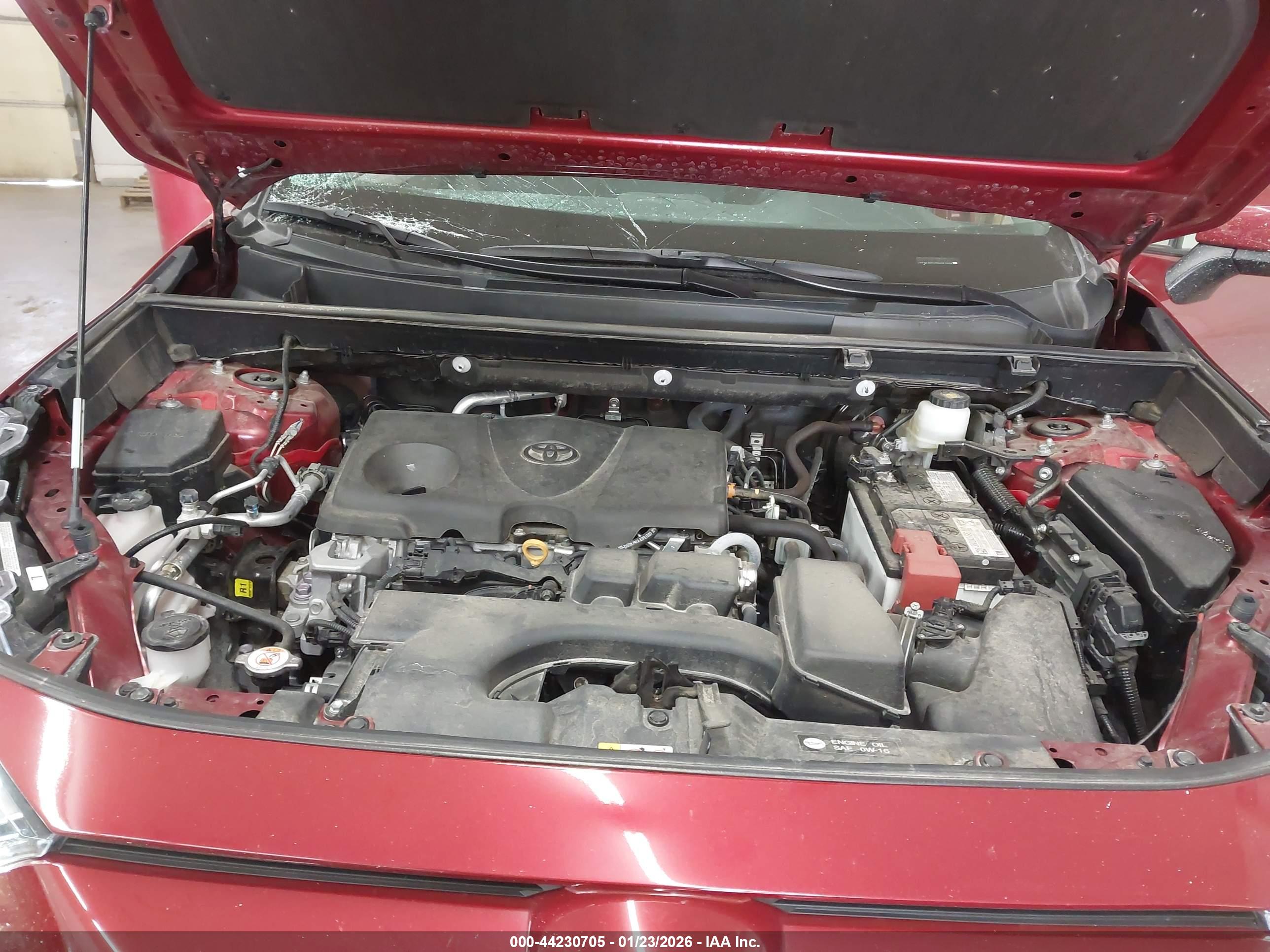 TOYOTA RAV4 image 10