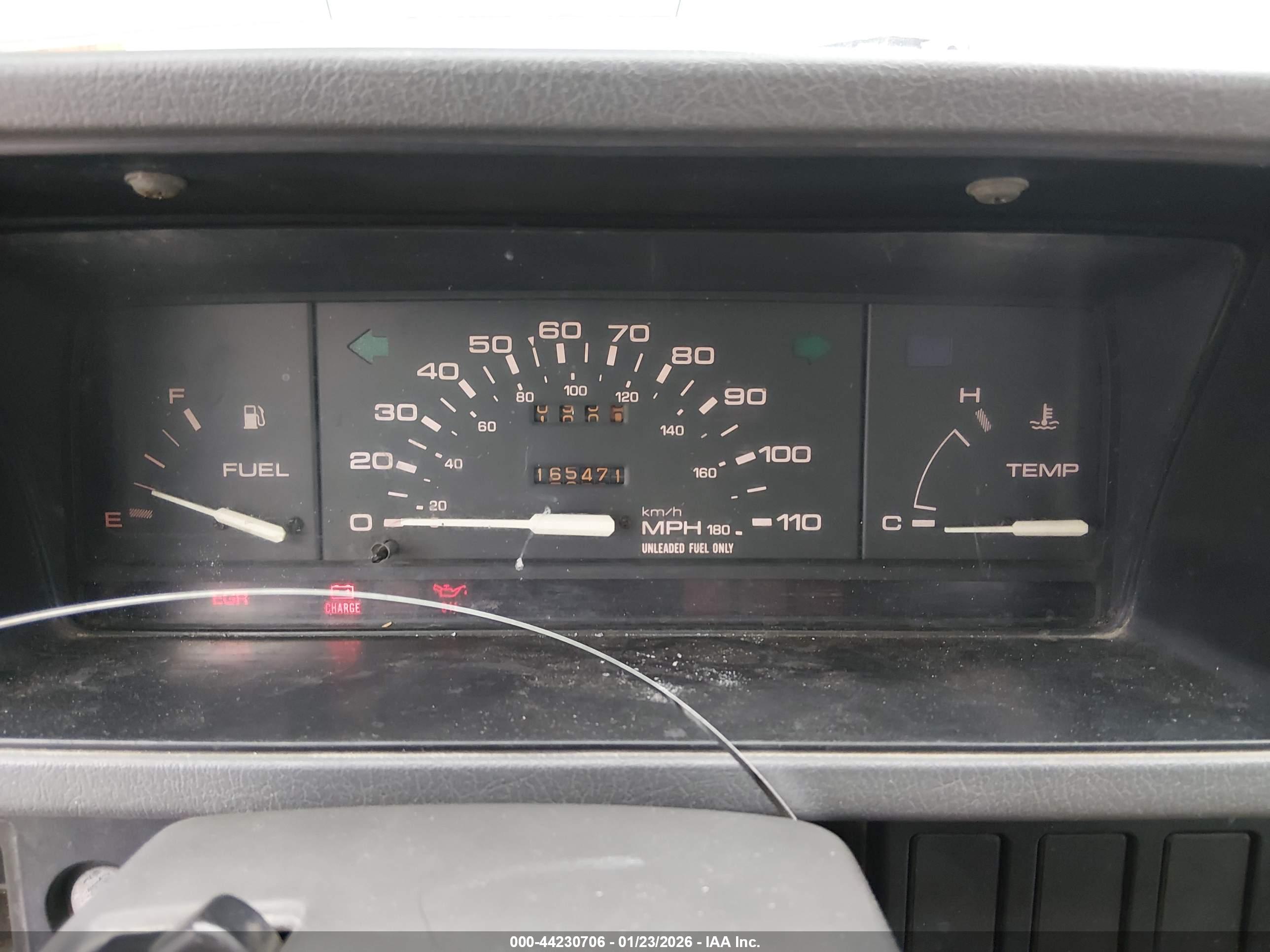 MAZDA B2000 image 7