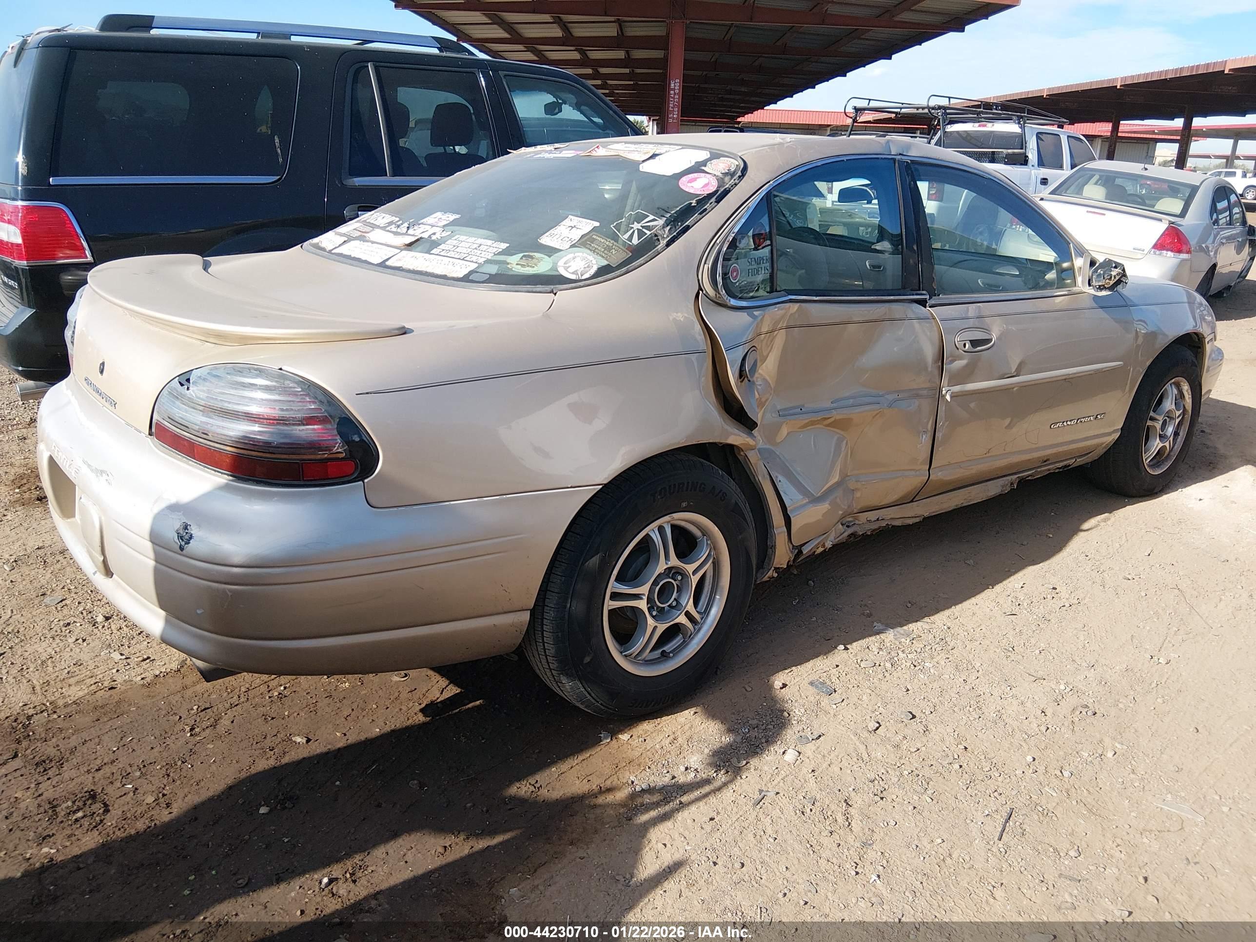 PONTIAC GRAND image 6