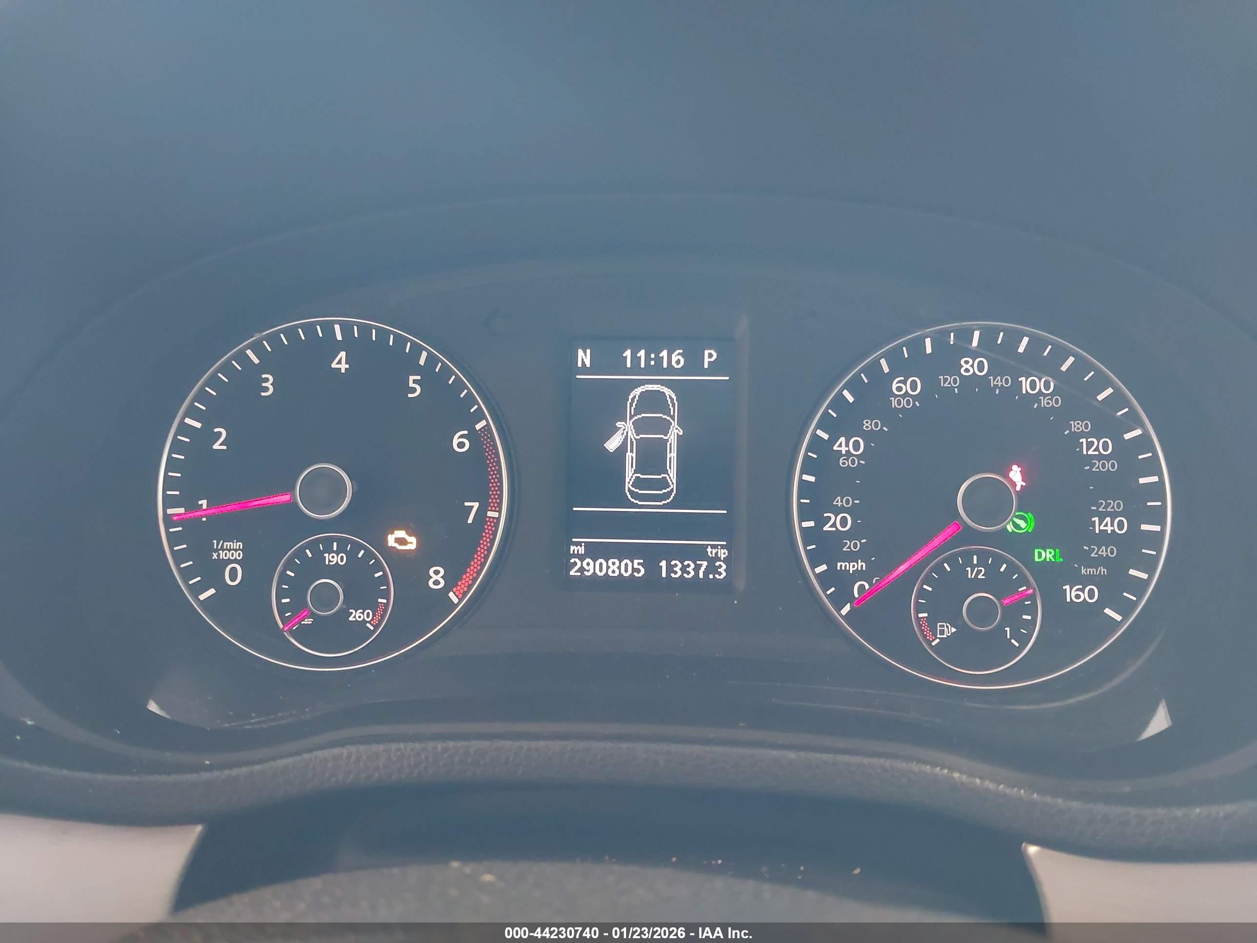 VOLKSWAGEN PASSAT image 7