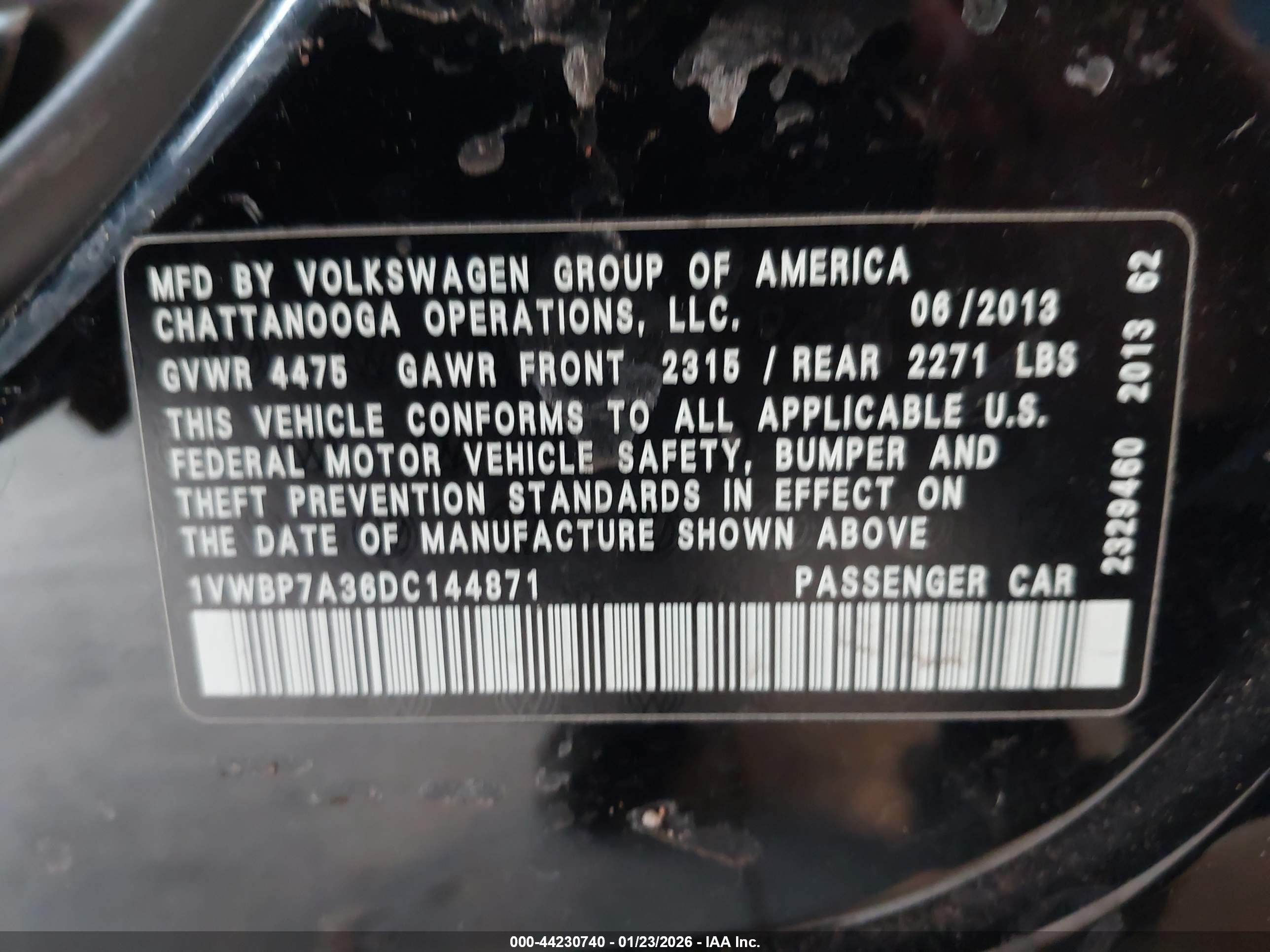 VOLKSWAGEN PASSAT image 9