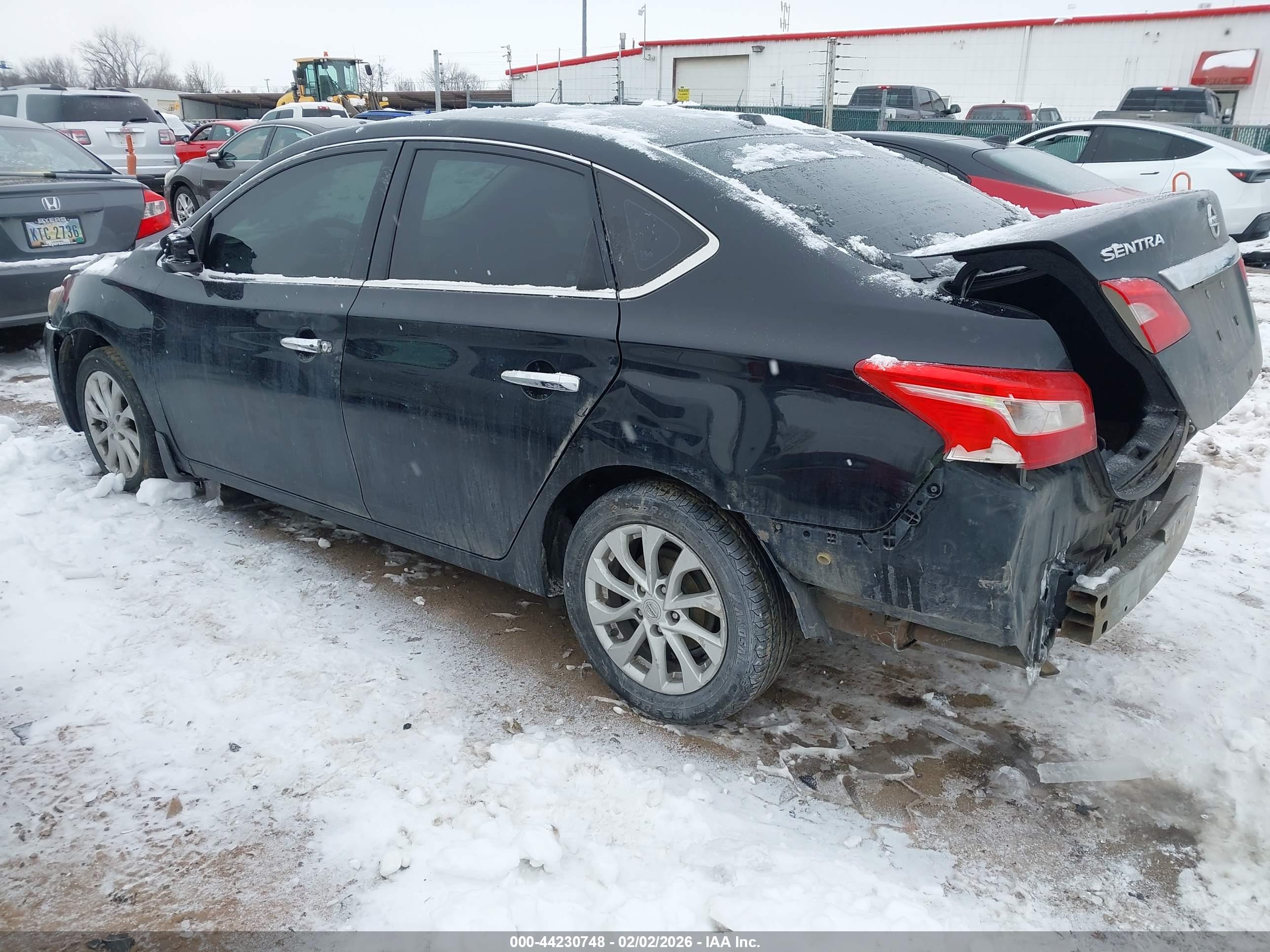 NISSAN SENTRA image 3