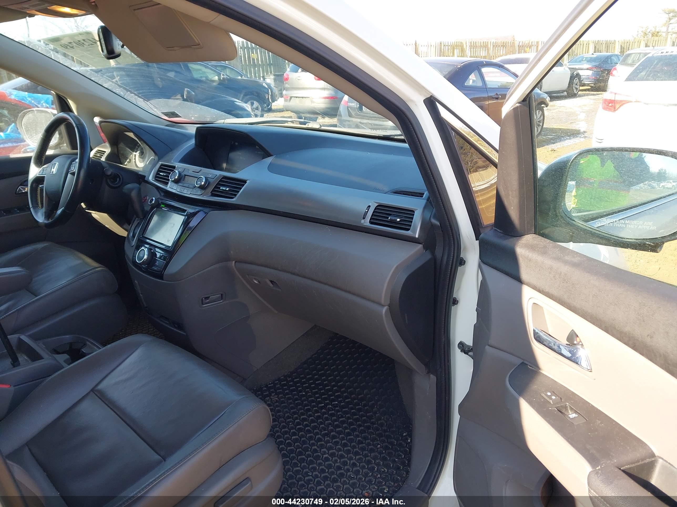 HONDA ODYSSEY image 5