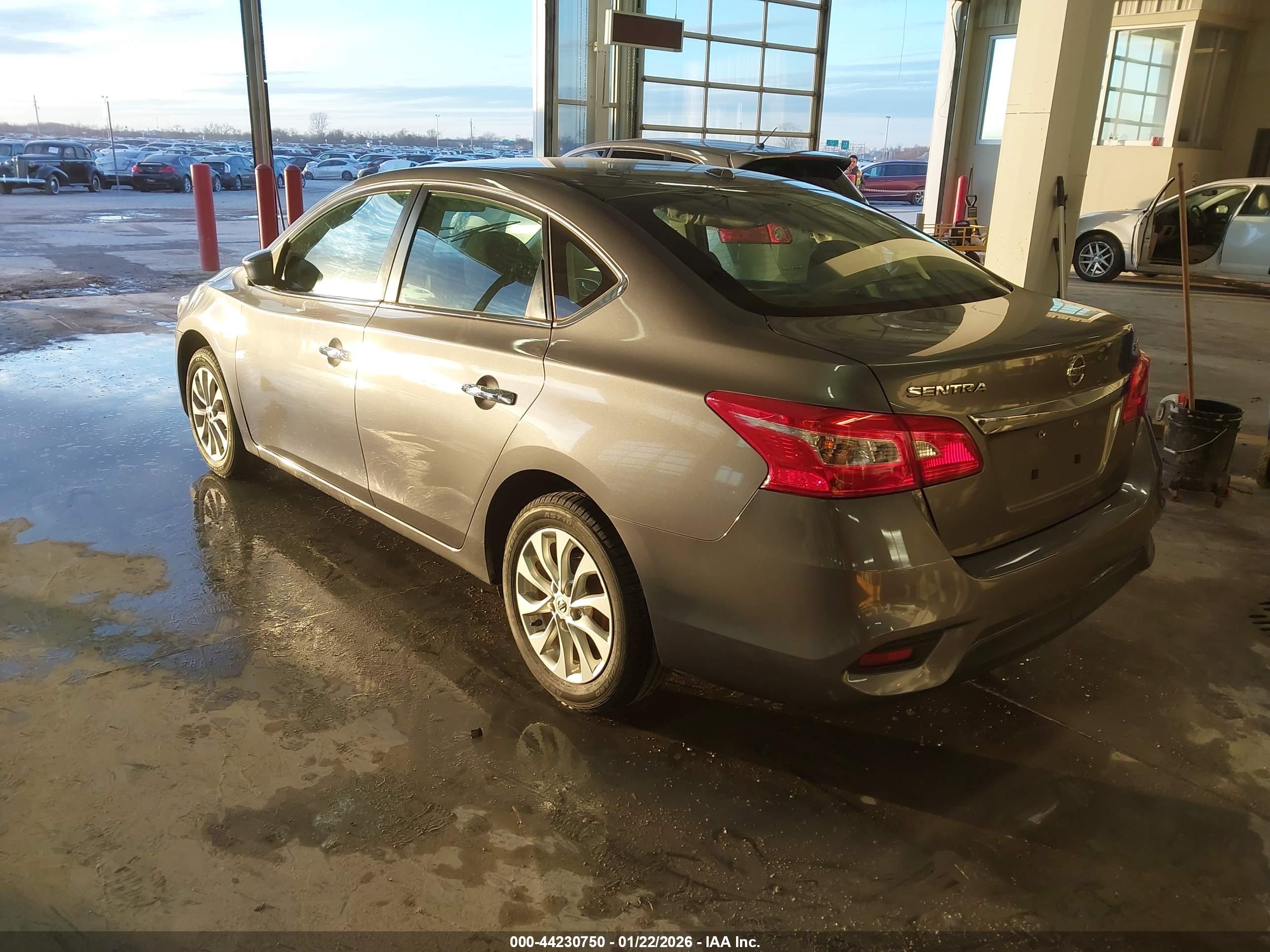 NISSAN SENTRA image 3