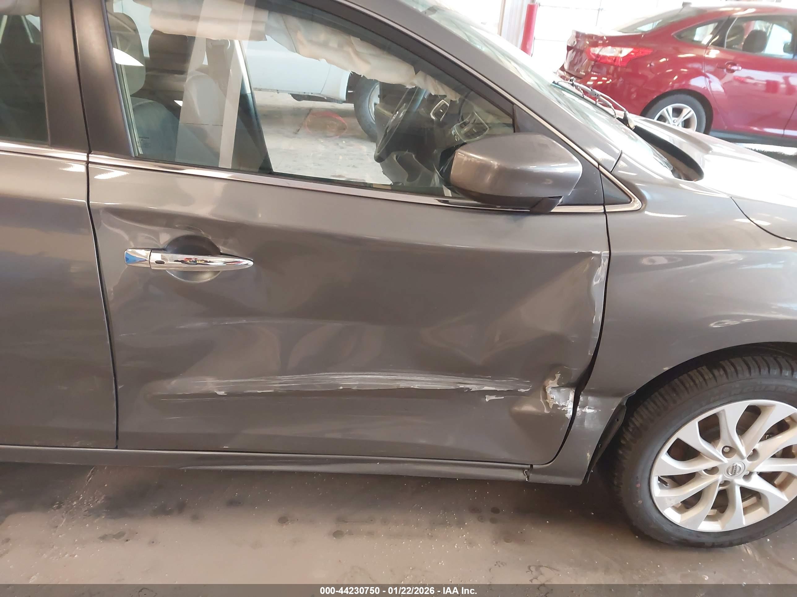 NISSAN SENTRA image 6