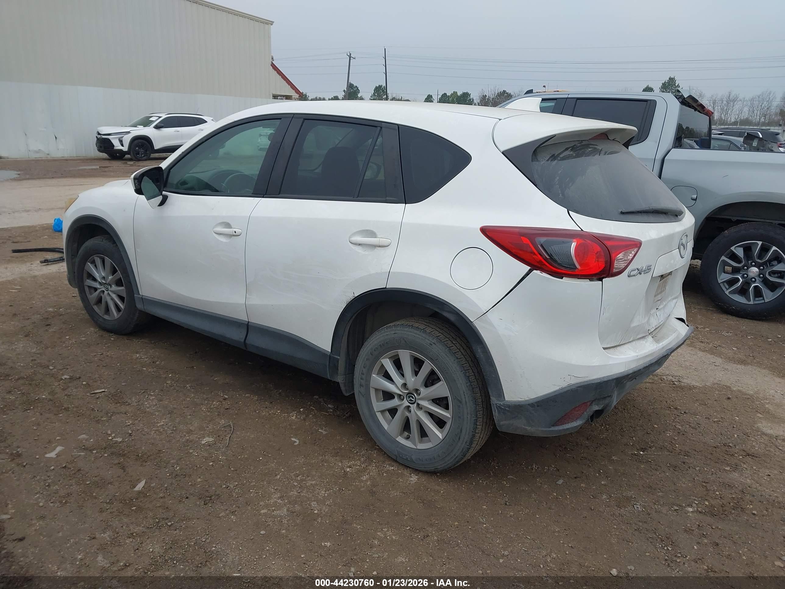 MAZDA CX-5 image 3