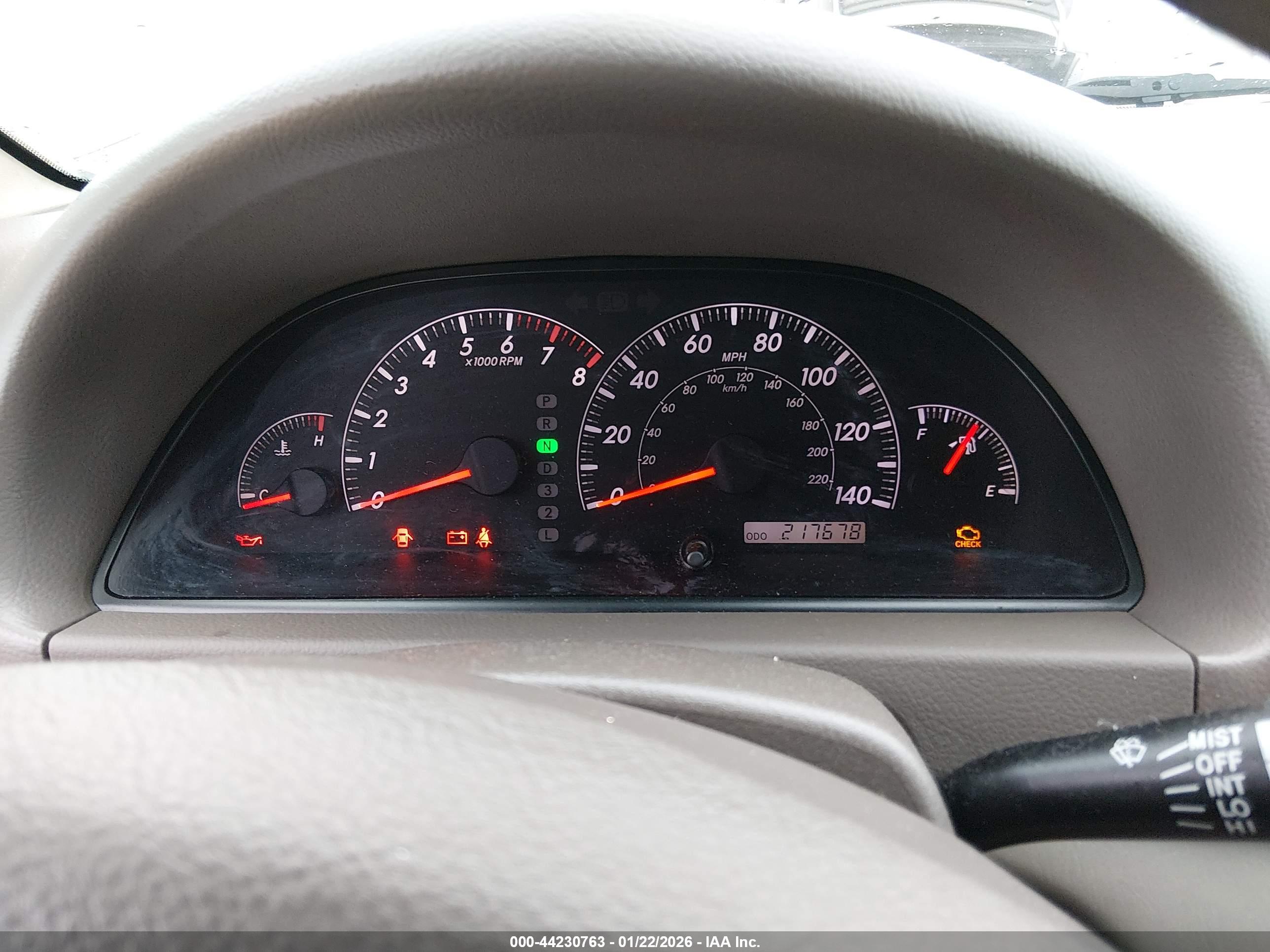 TOYOTA CAMRY image 7