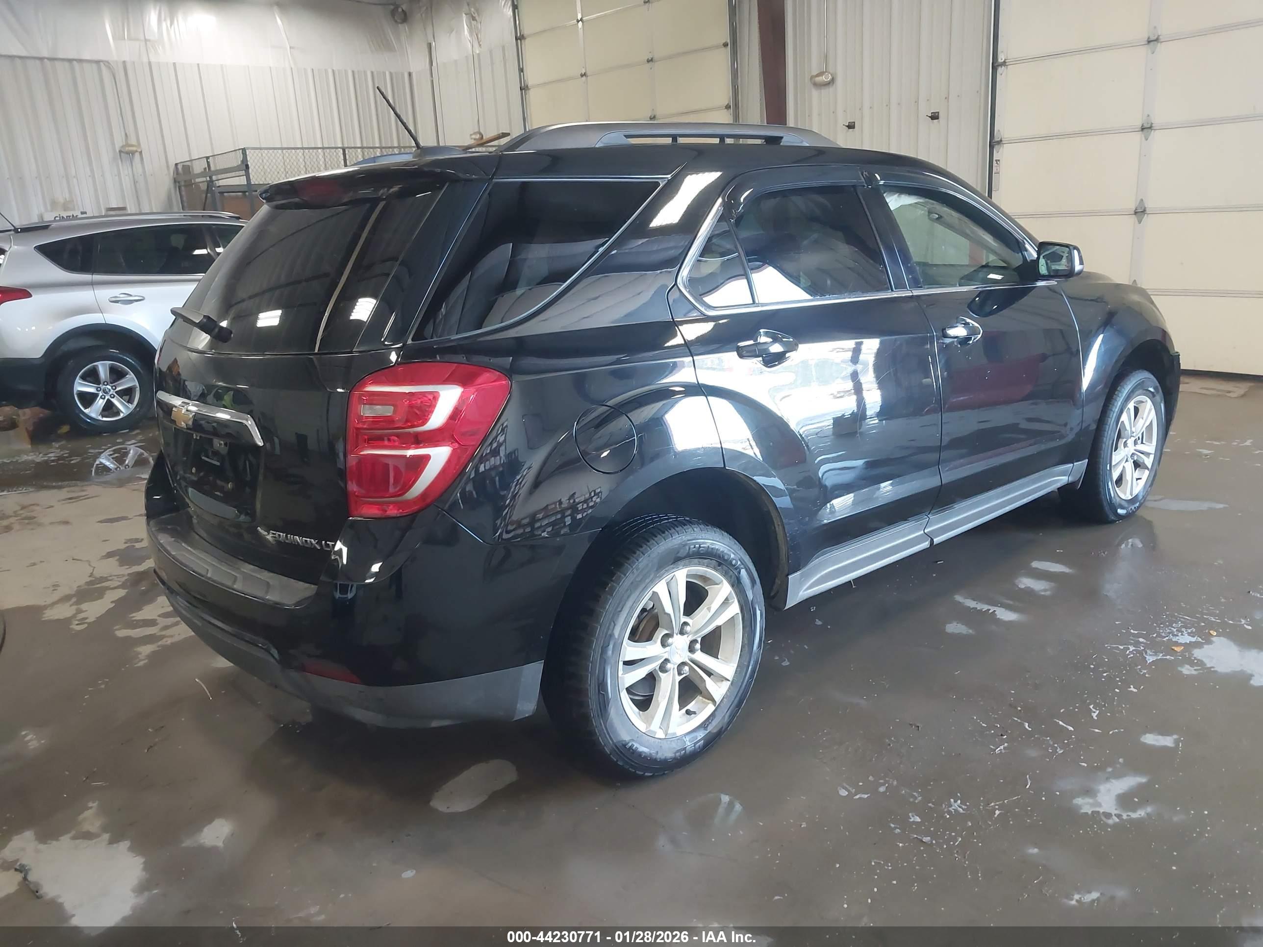 CHEVROLET EQUINOX image 4