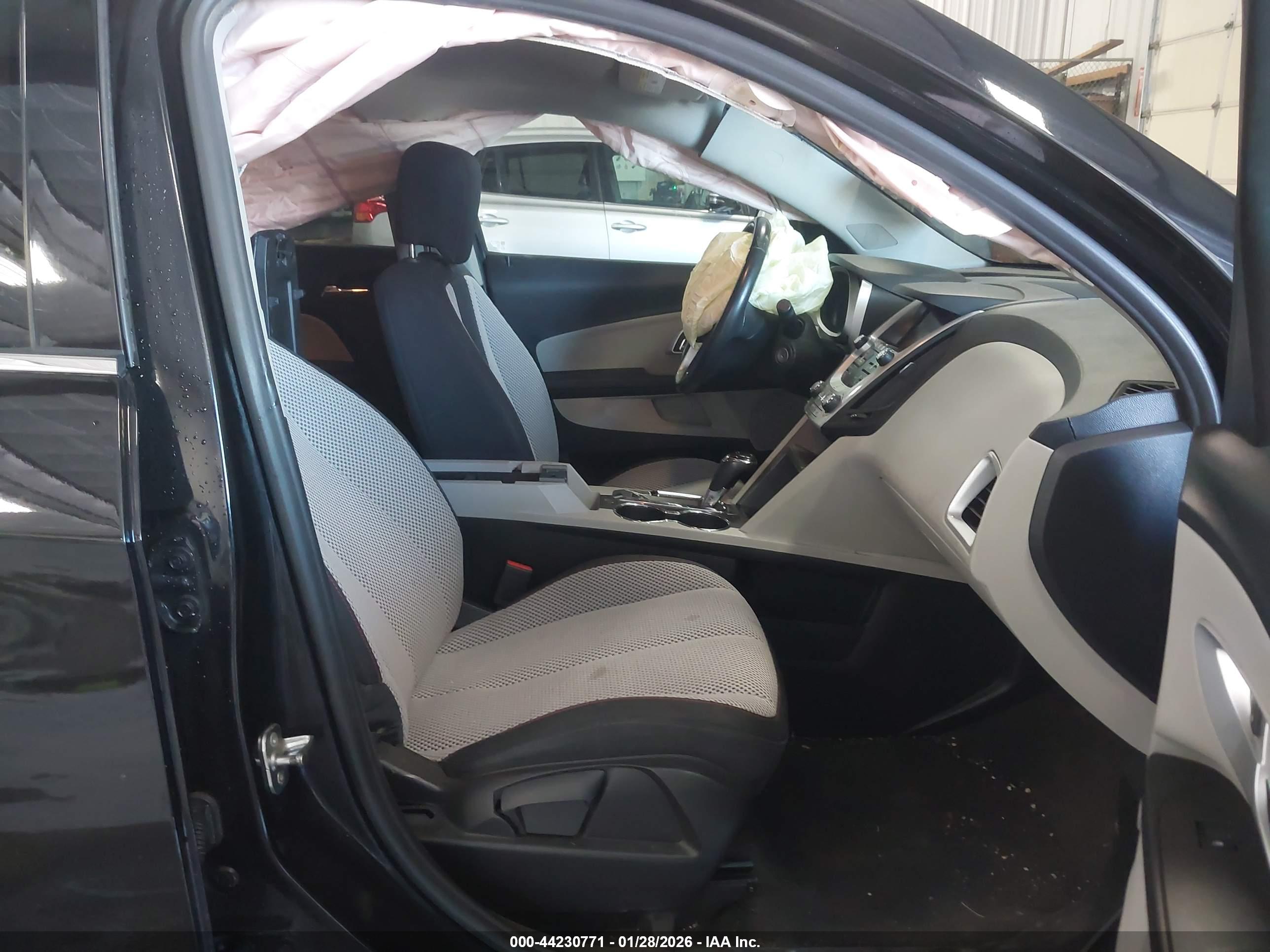 CHEVROLET EQUINOX image 5