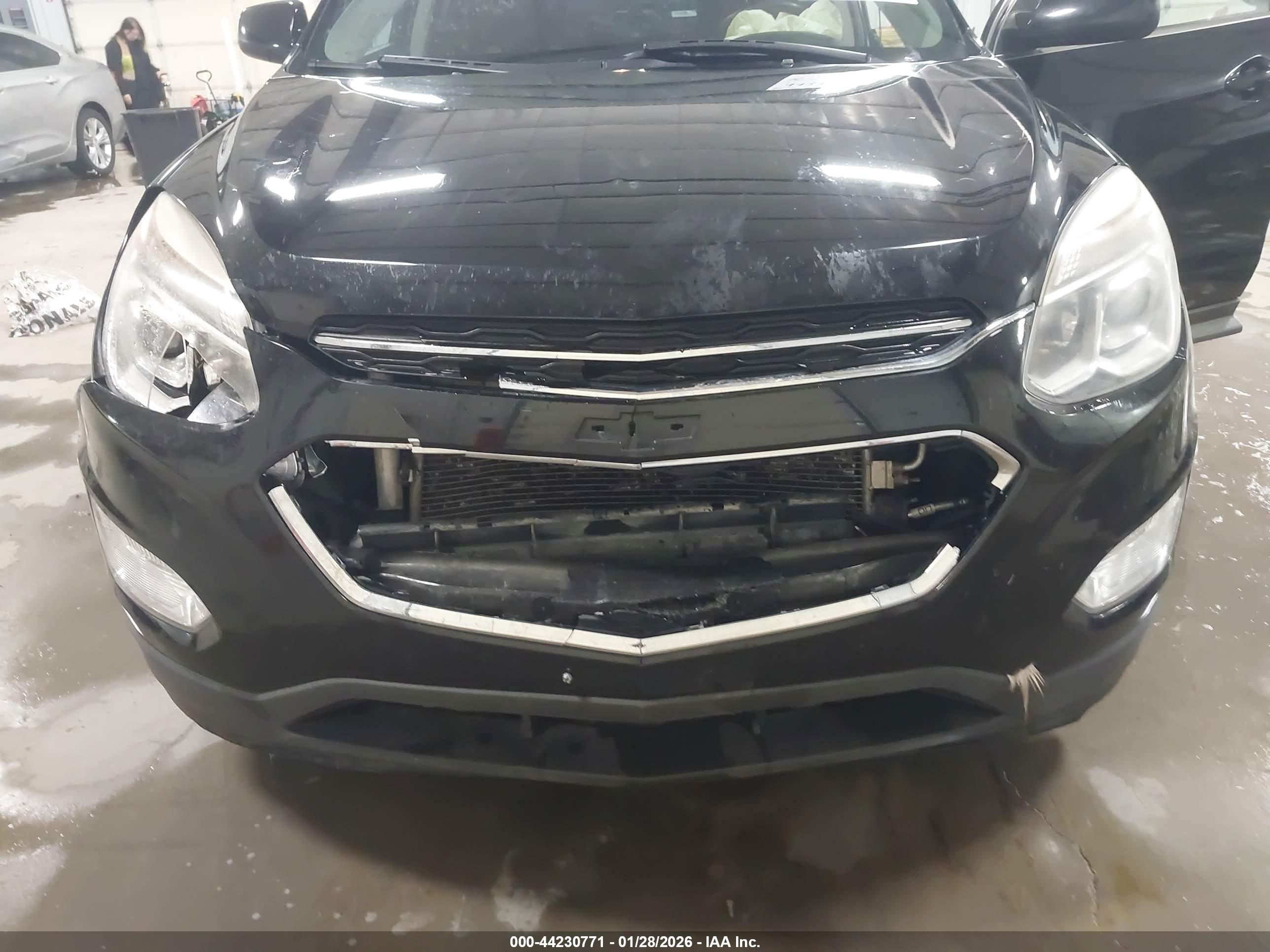 CHEVROLET EQUINOX image 6